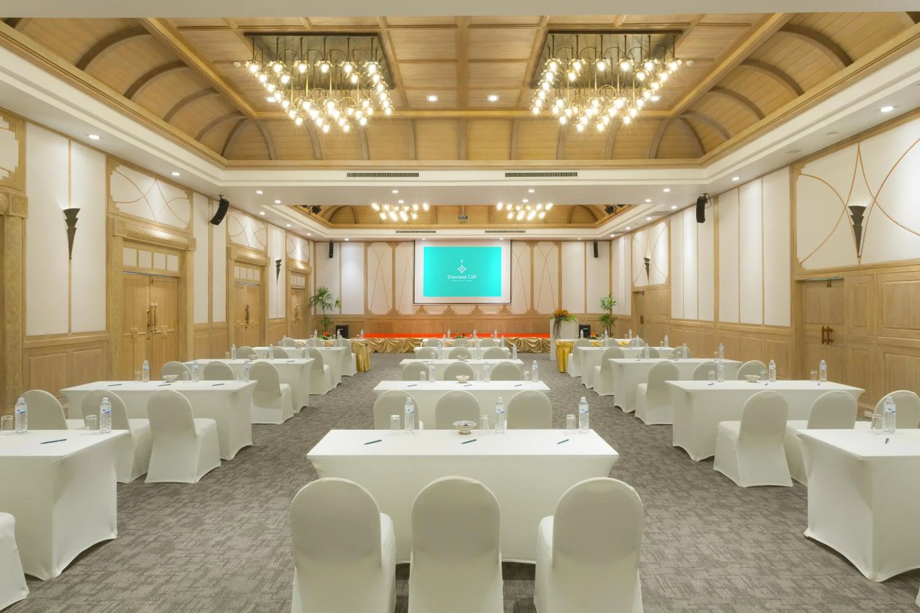 Banquet/Function facilities in Diamond Cliff Resort & Spa, Patong Beach