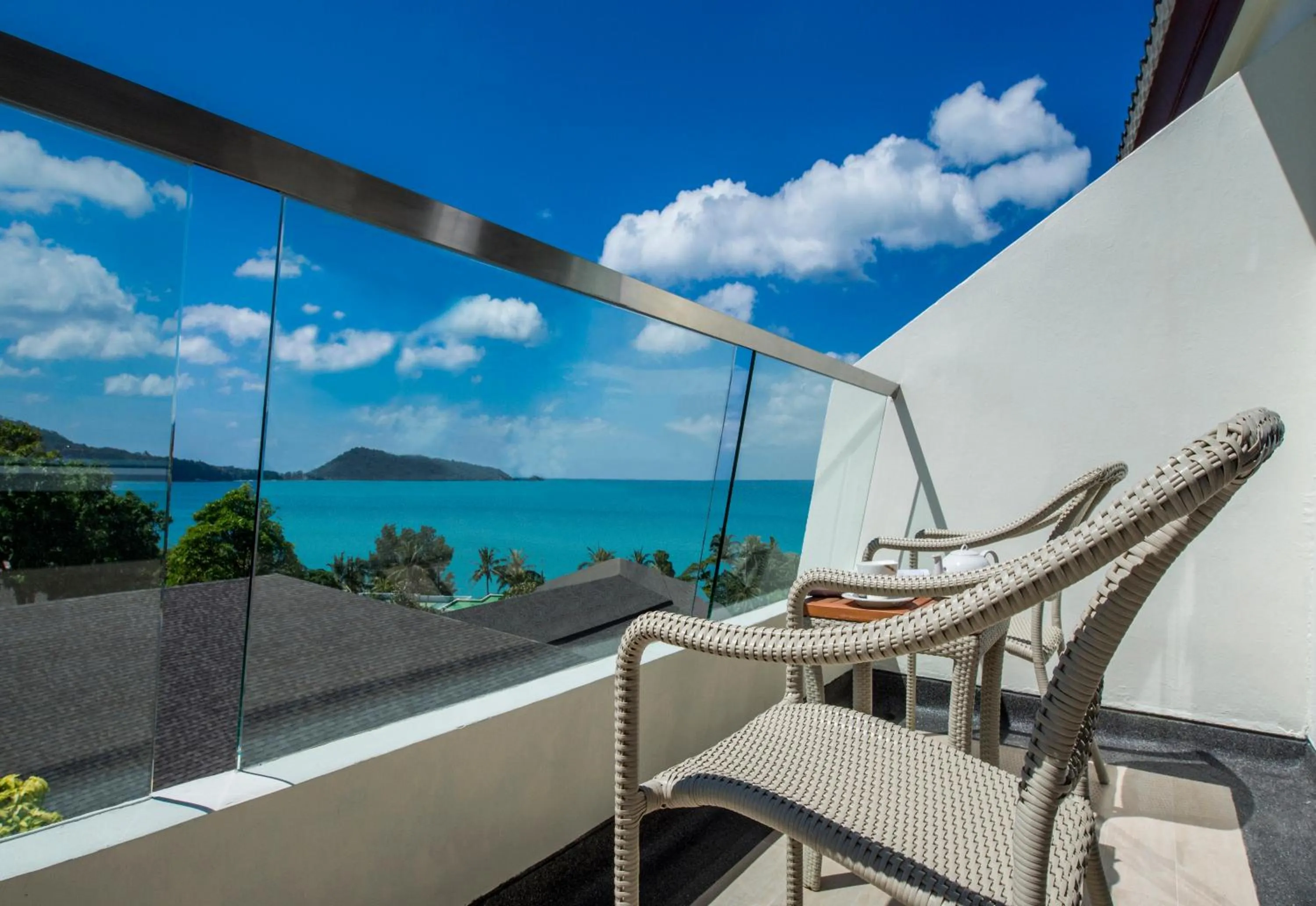 Balcony/Terrace in Diamond Cliff Resort & Spa, Patong Beach