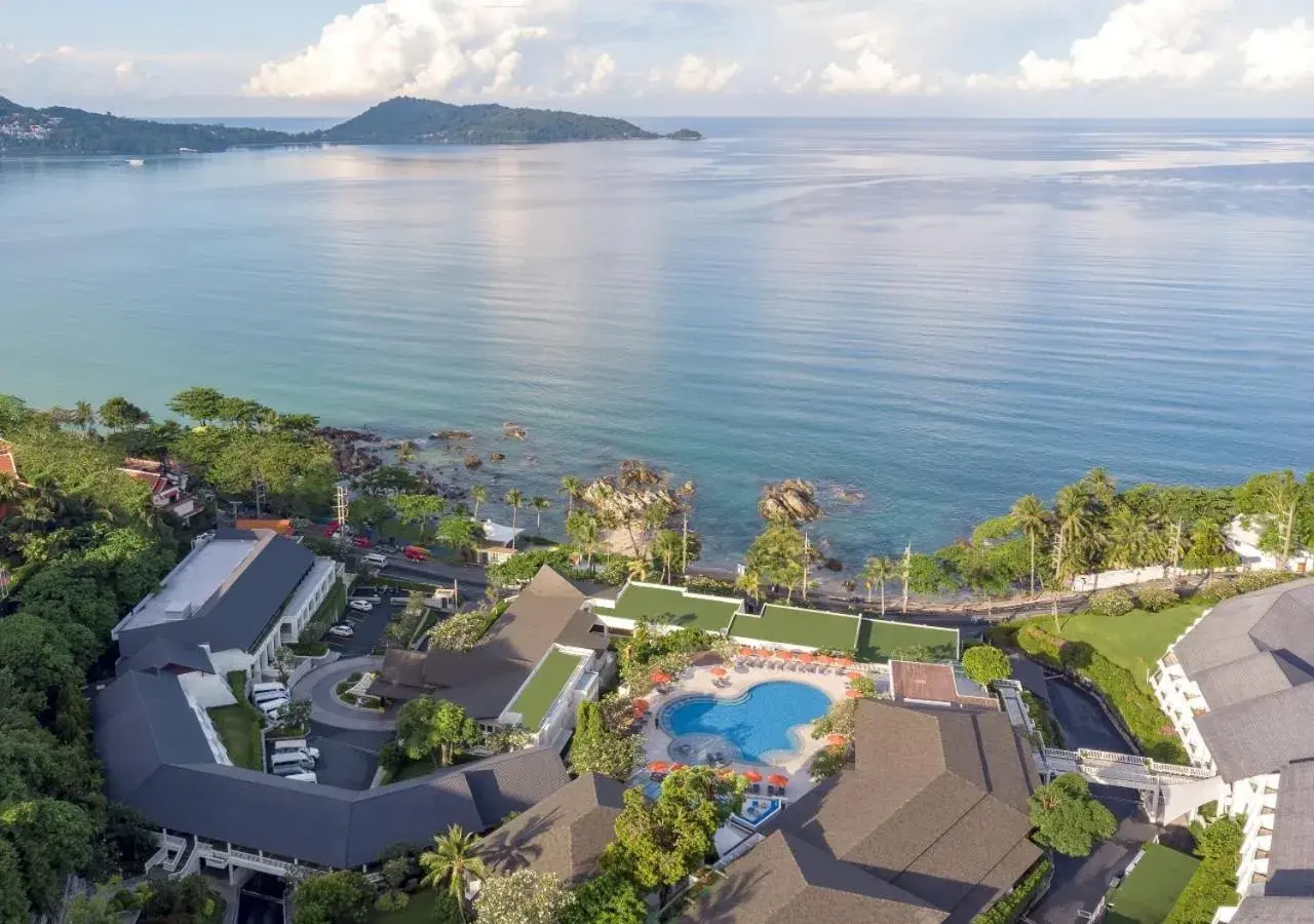 Bird's eye view in Diamond Cliff Resort & Spa, Patong Beach Bird's eye view in Diamond Cliff Resort & Spa, Patong Beach
