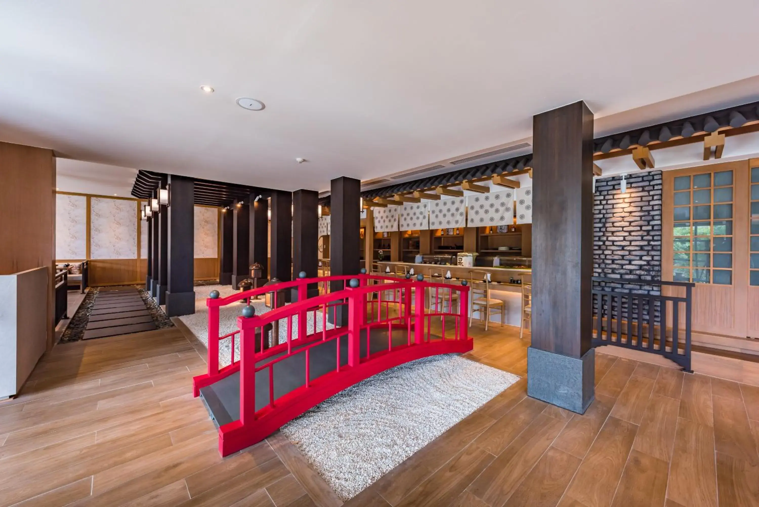 Restaurant/places to eat in Diamond Cliff Resort & Spa, Patong Beach Restaurant/places to eat in Diamond Cliff Resort & Spa, Patong Beach