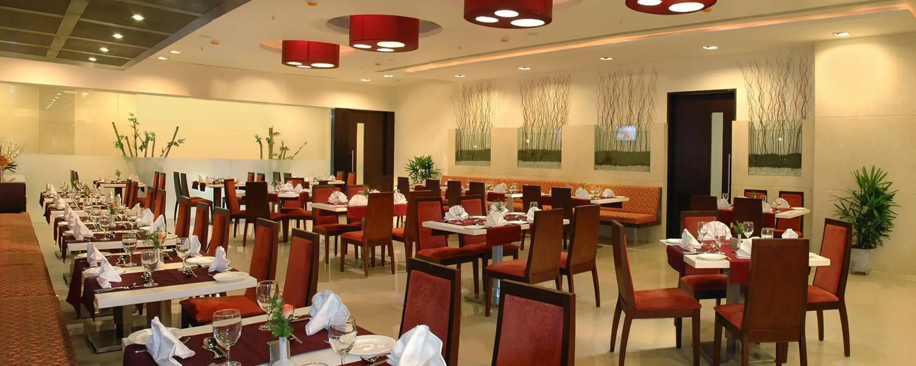 Breakfast, Restaurant/Places to Eat in Fortune Inn Sree Kanya Visakhapatnam Breakfast, Restaurant/Places to Eat in Fortune Inn Sree Kanya Visakhapatnam