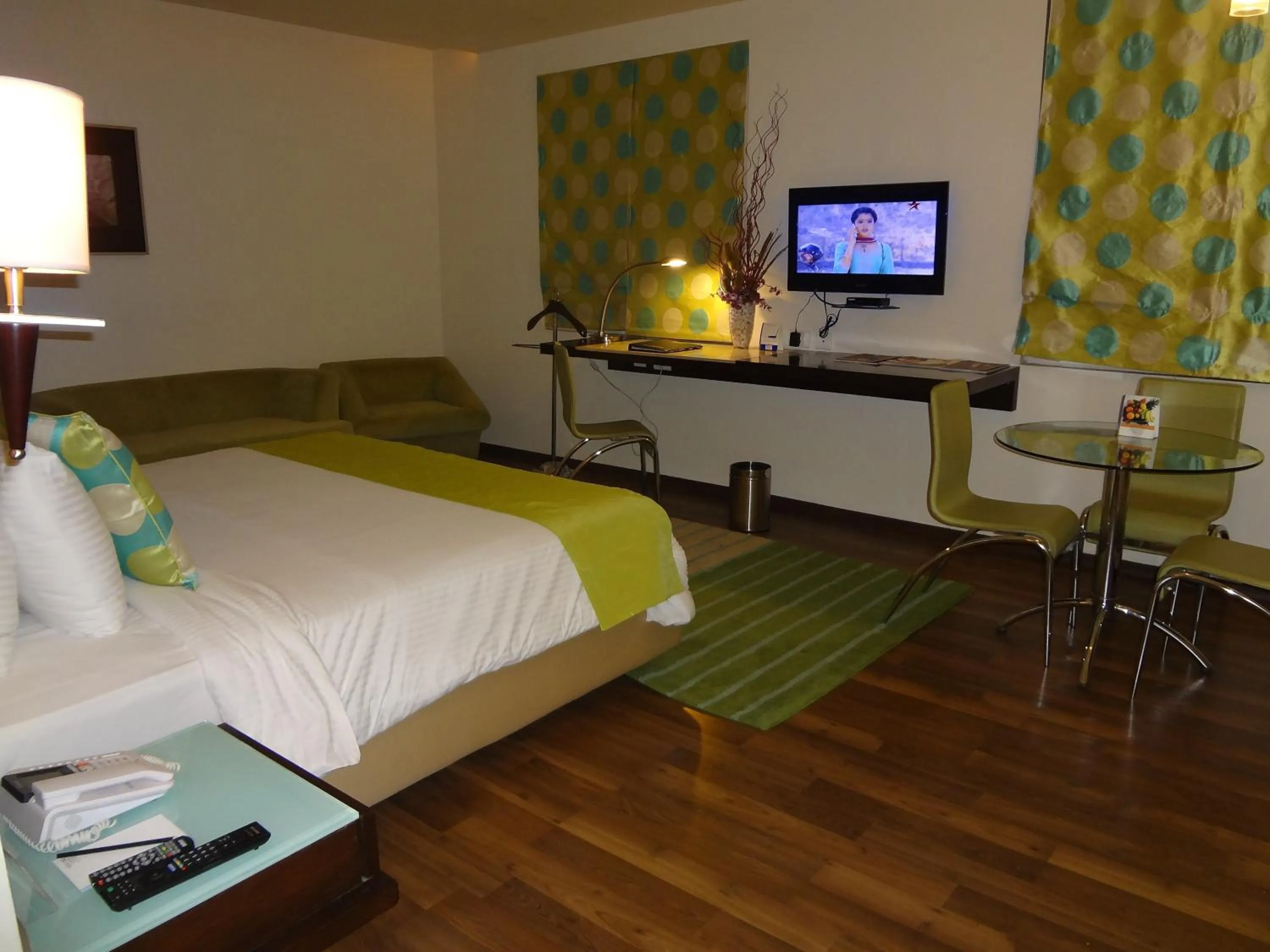 Bedroom, Bed in Fortune Inn Sree Kanya, Visakhapatnam - Member ITC Hotels' Group