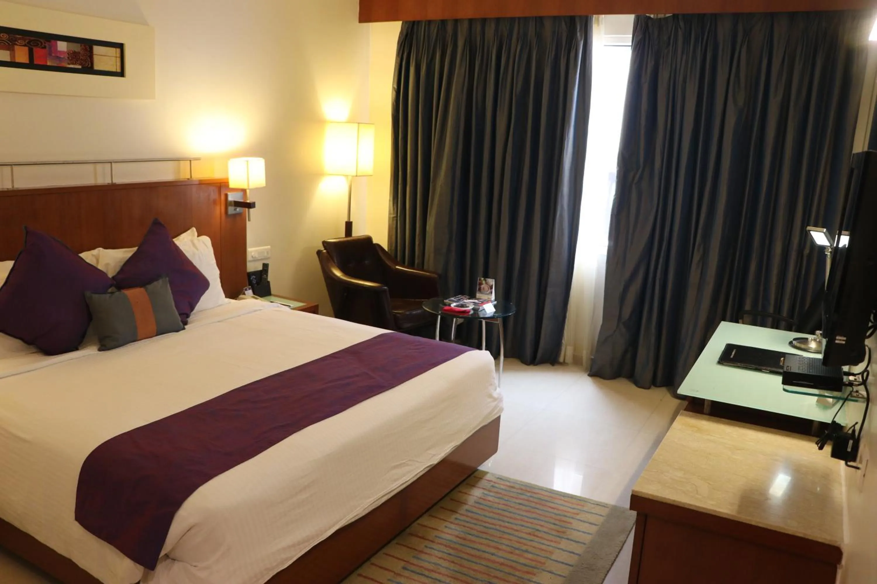 Bedroom, Bed in Fortune Inn Sree Kanya, Visakhapatnam - Member ITC Hotels' Group