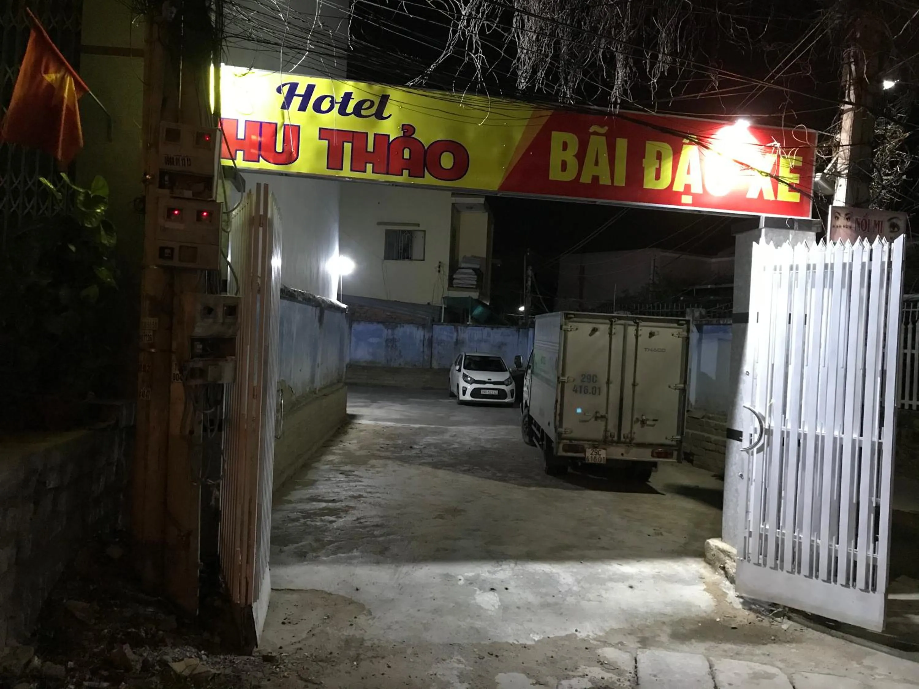 Night in Khách sạn Thu Thảo