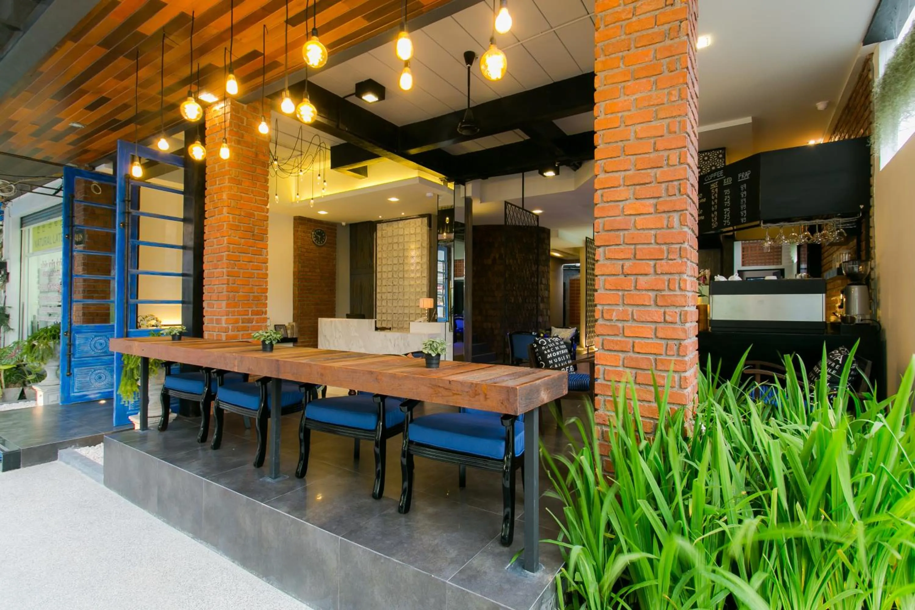 Restaurant/places to eat in The House Patong