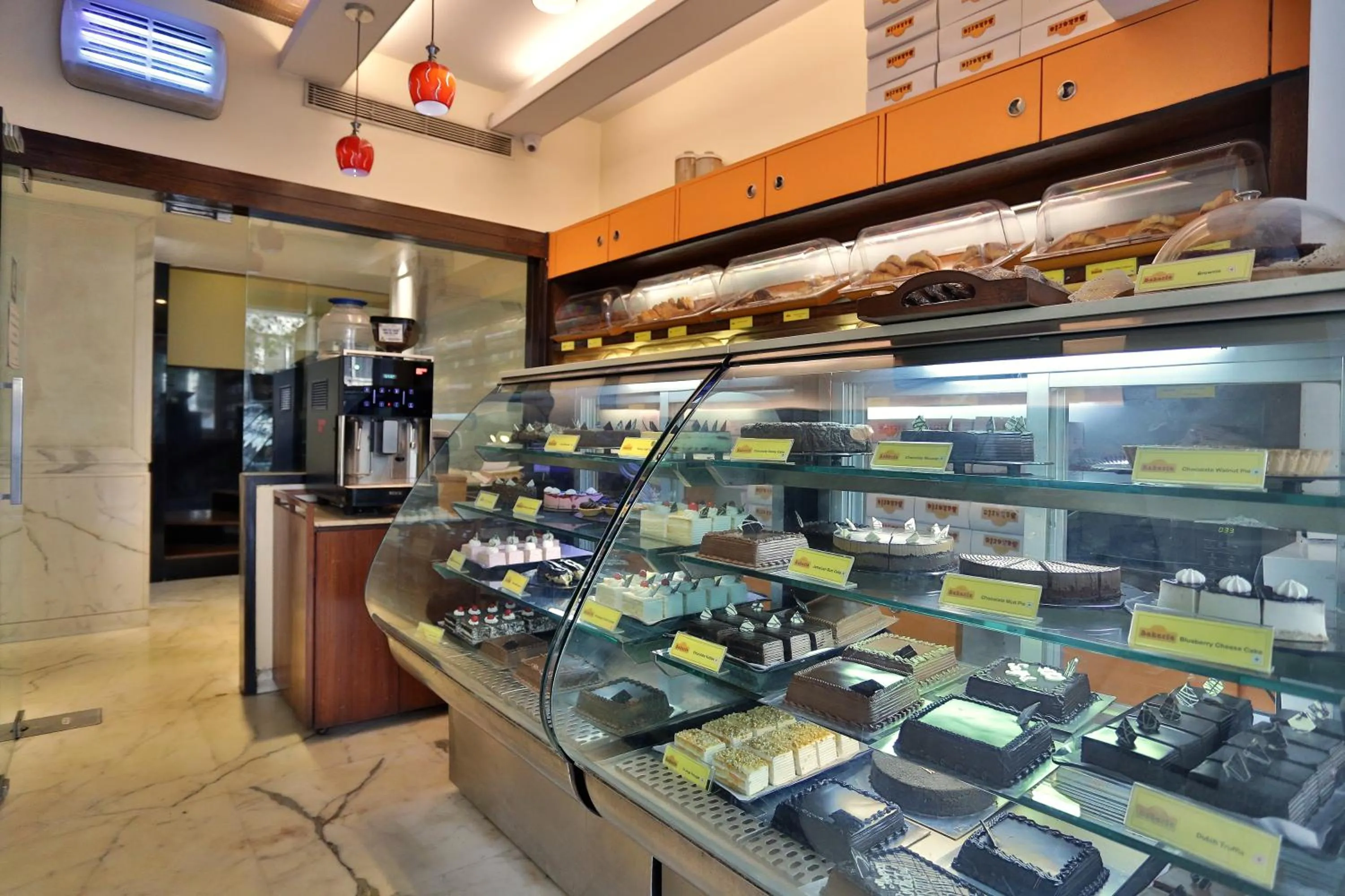 On-site shops in The Shalimar Hotel, Kemps Corner