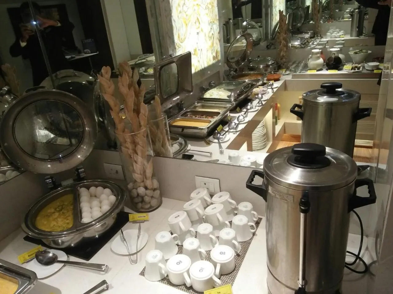 Continental breakfast in The Shalimar Hotel, Kemps Corner