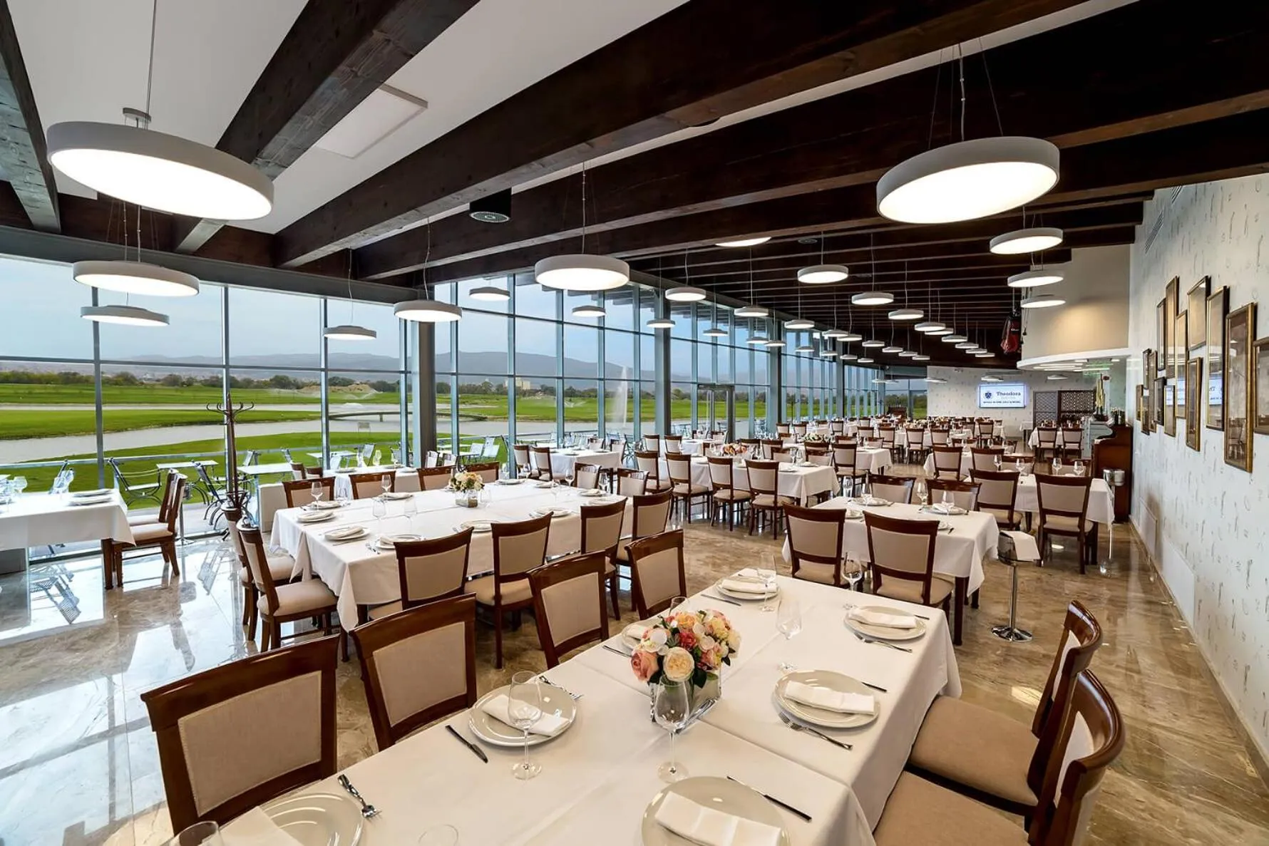 Restaurant/places to eat in Theodora Golf Club