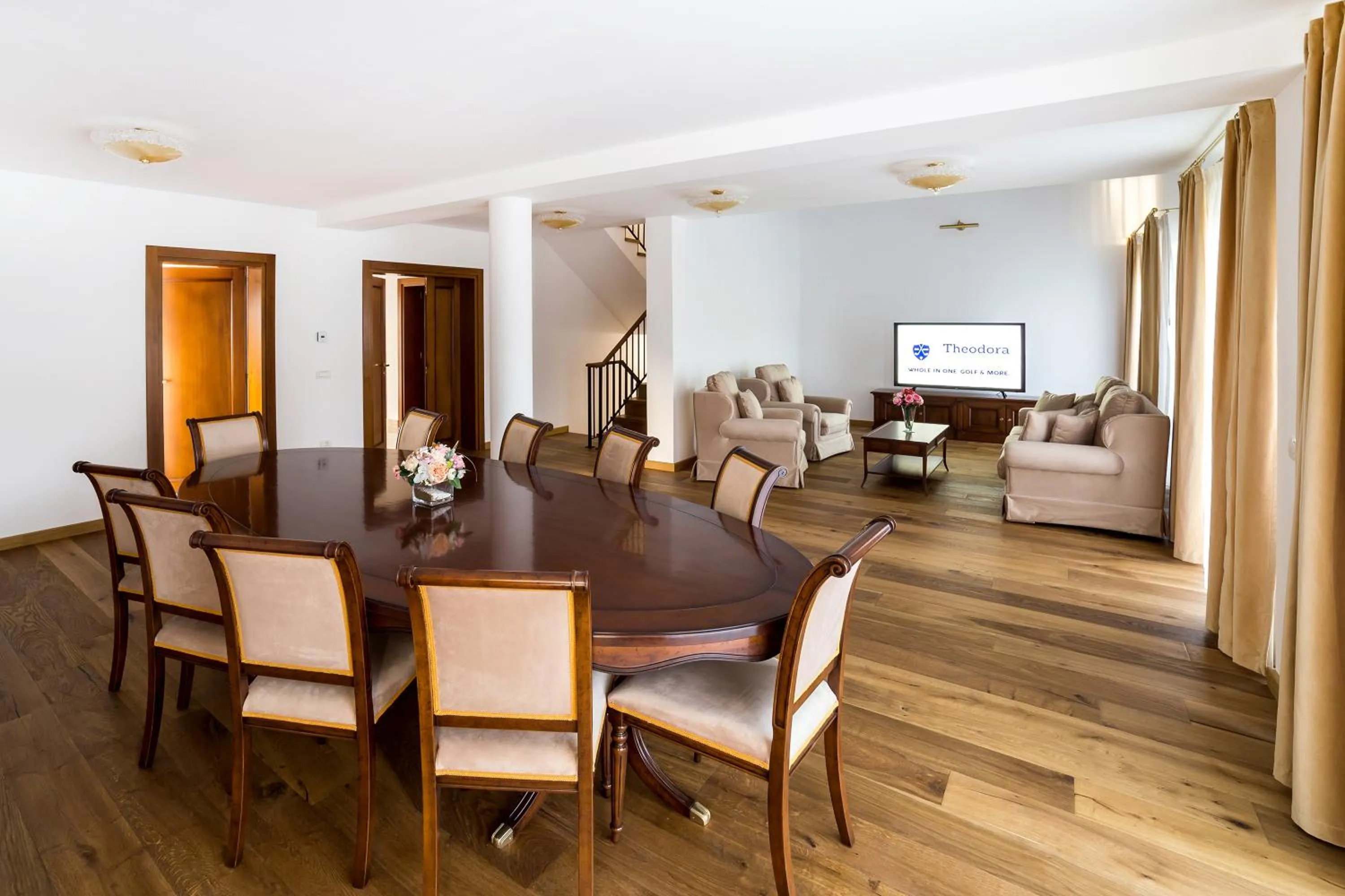 Living room in Theodora Golf Club