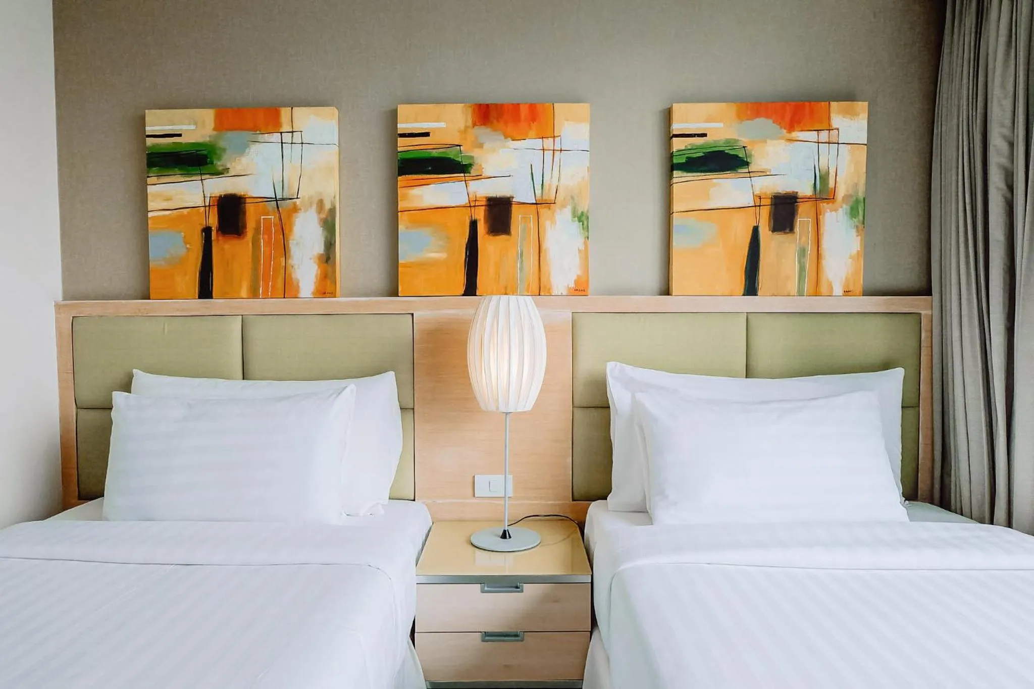 Bedroom, Bed in Urbana Langsuan Hotel