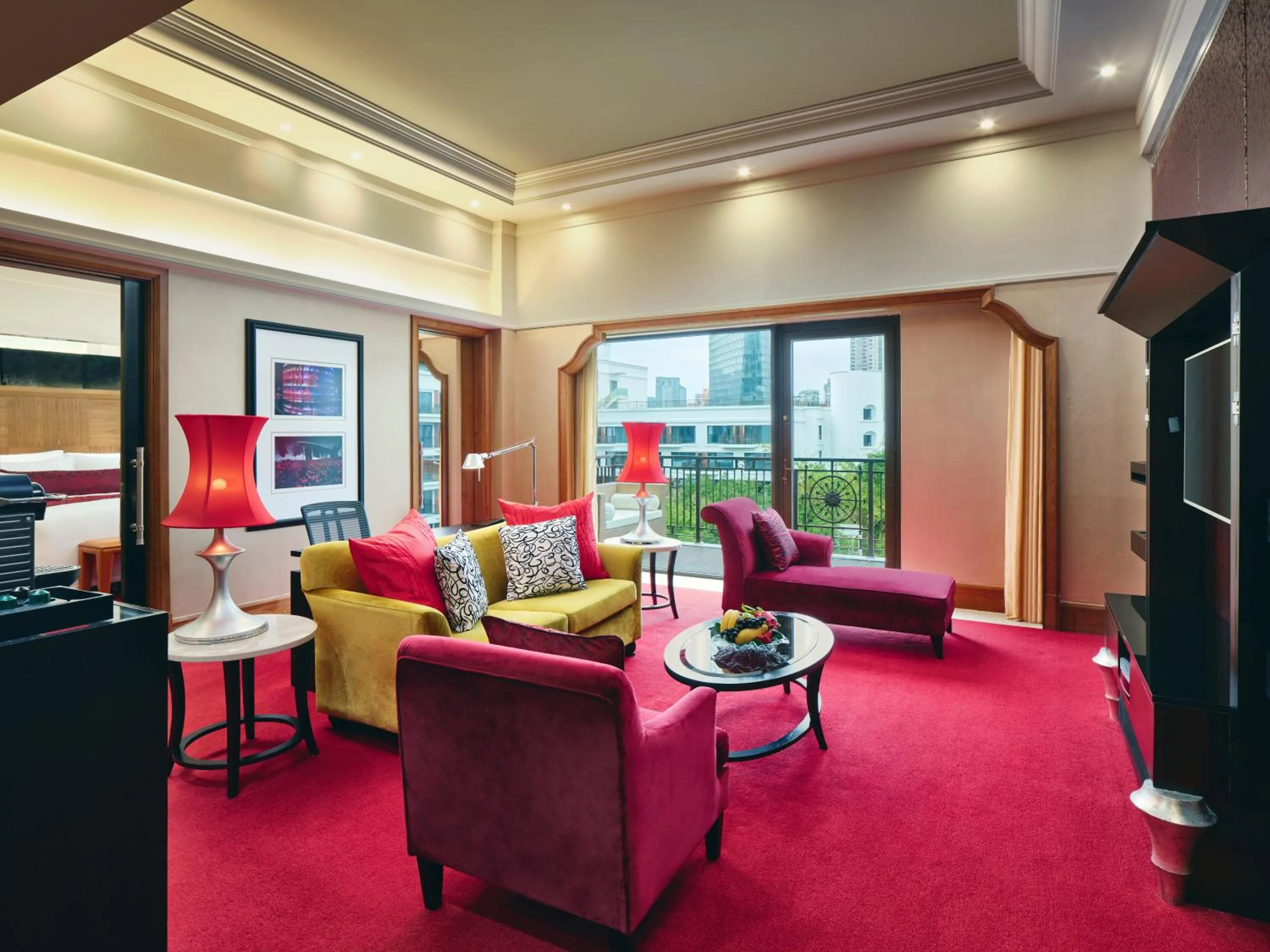 Photo of the whole room in InterContinental Shenzhen by IHG