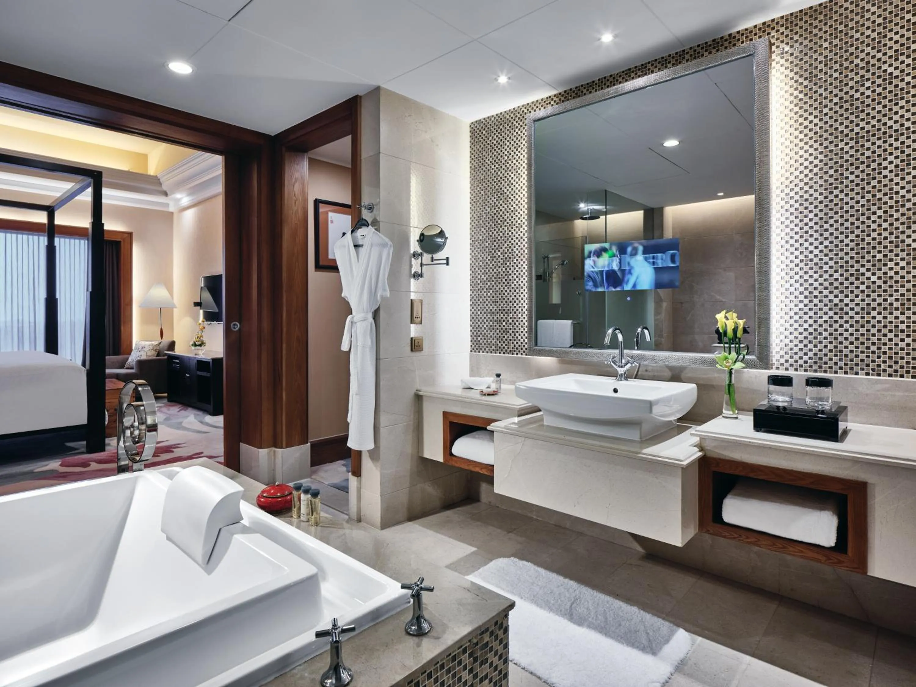 Bathroom in InterContinental Shenzhen by IHG