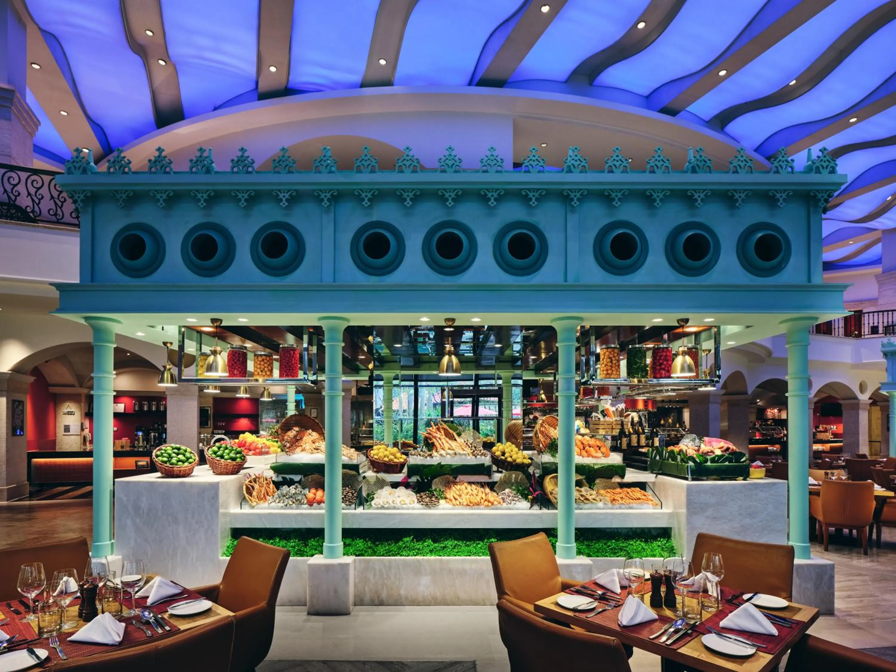 Restaurant/places to eat in InterContinental Shenzhen by IHG