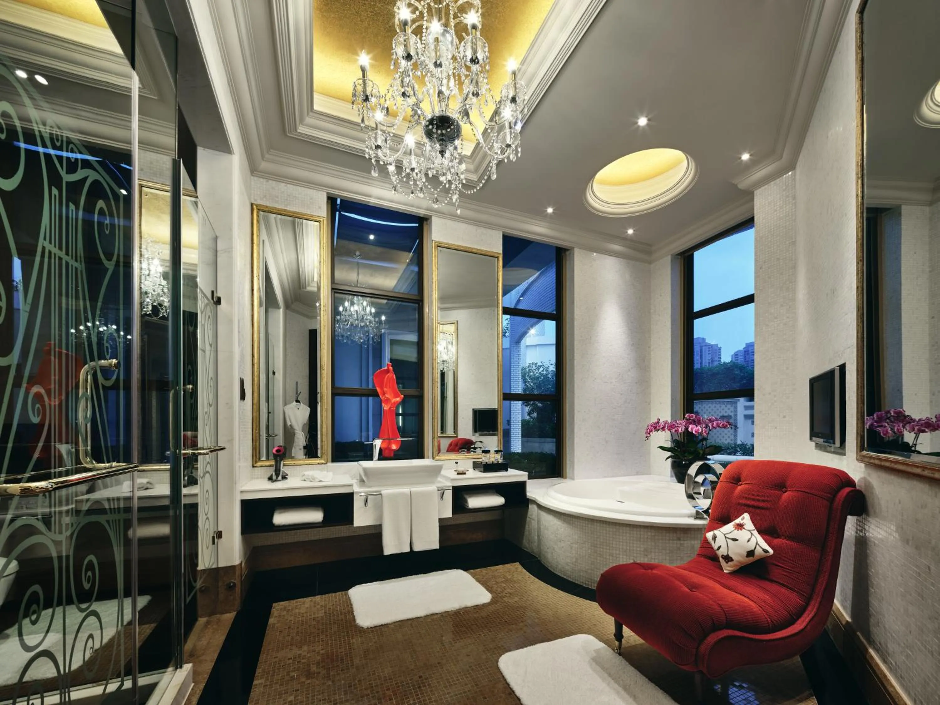Bathroom in InterContinental Shenzhen by IHG