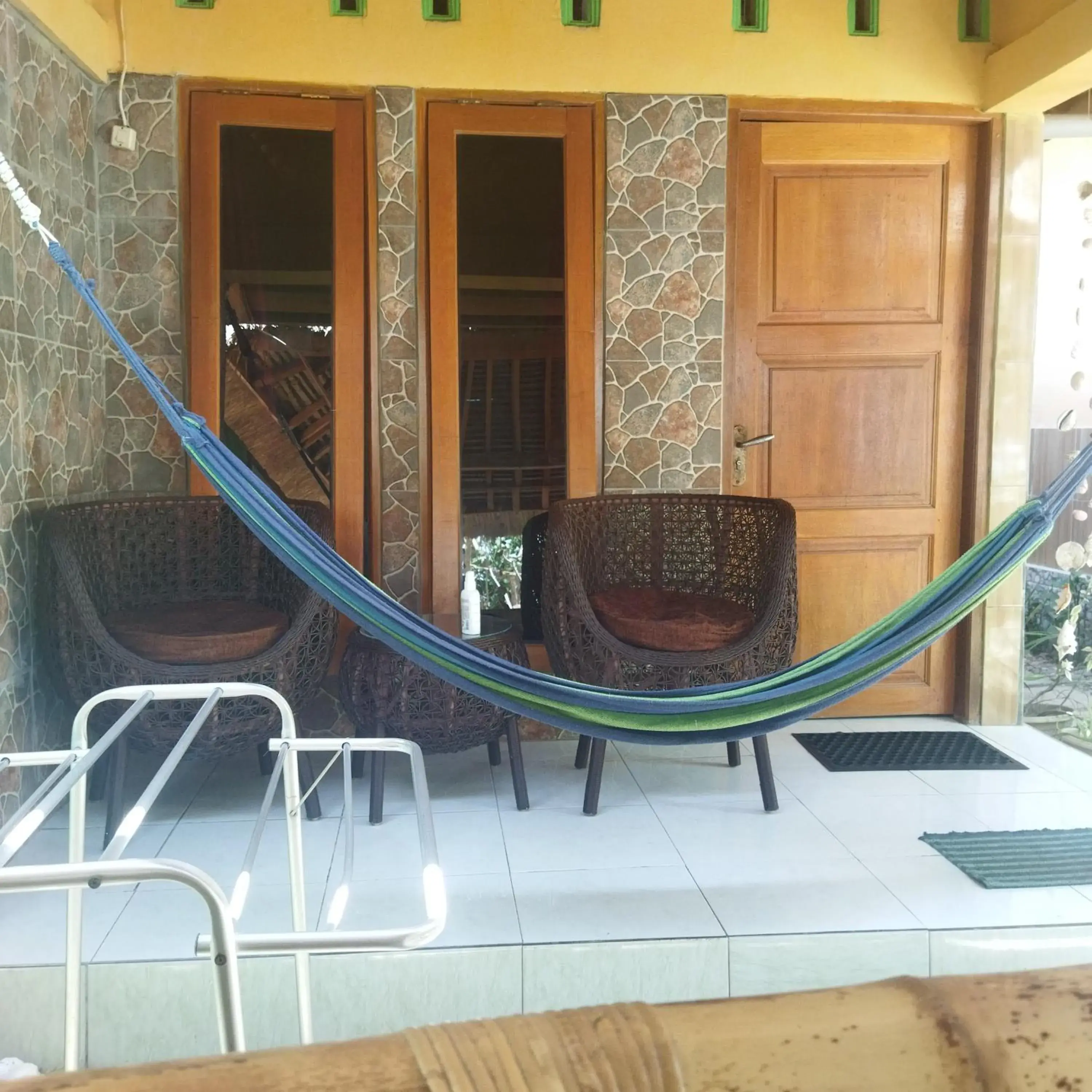 Double Room with Private Bathroom in Pelangi Homestay Bungalow Gili gede Double Room with Private Bathroom in Pelangi Homestay Bungalow Gili gede