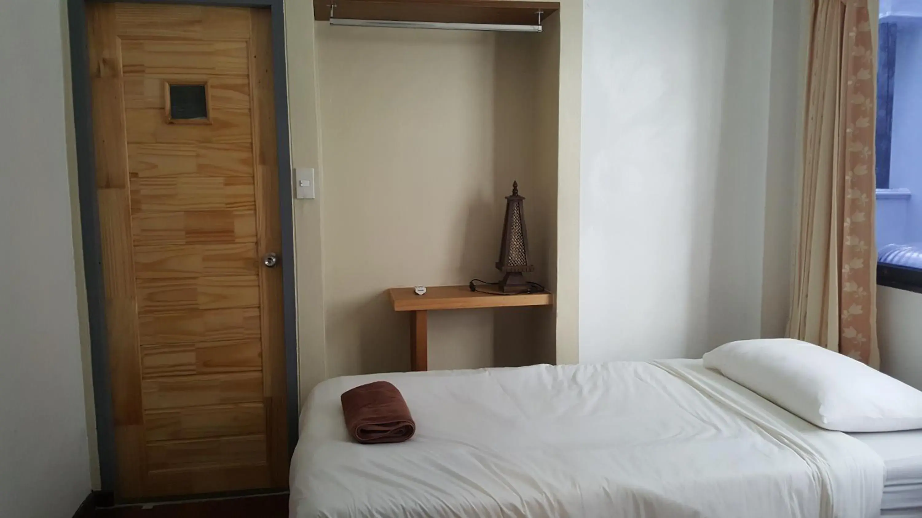 Superior Double Room with Two Double Beds in Aunt & Uncle's House Superior Double Room with Two Double Beds in Aunt & Uncle's House