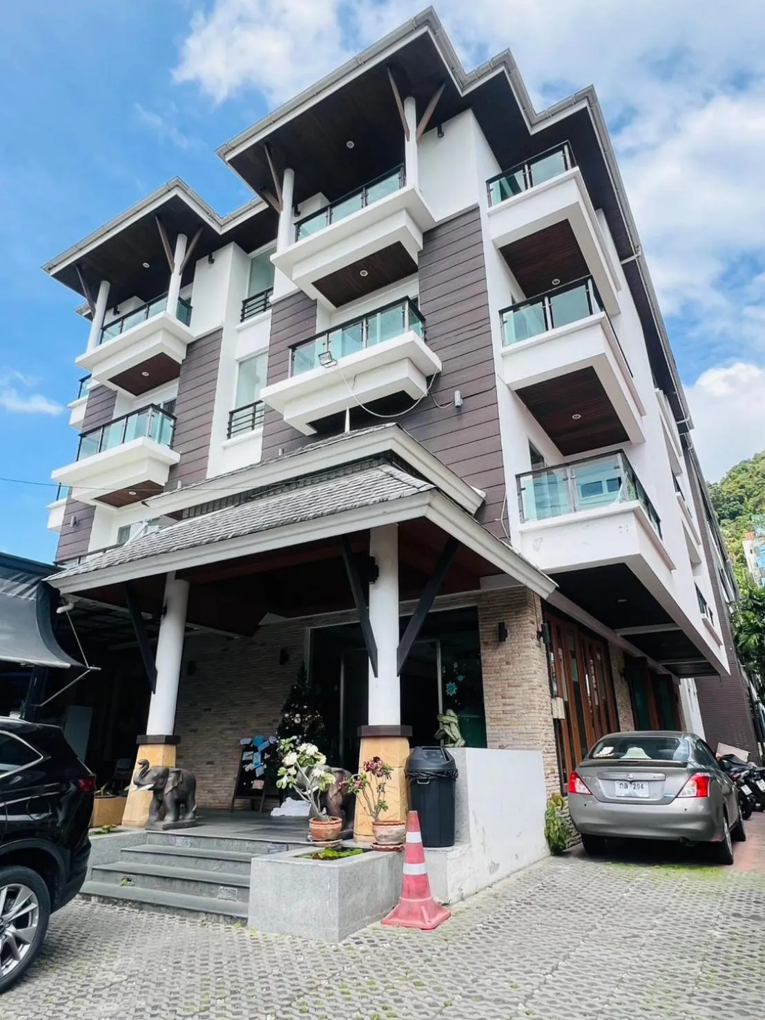 Property building in Baramee Resortel