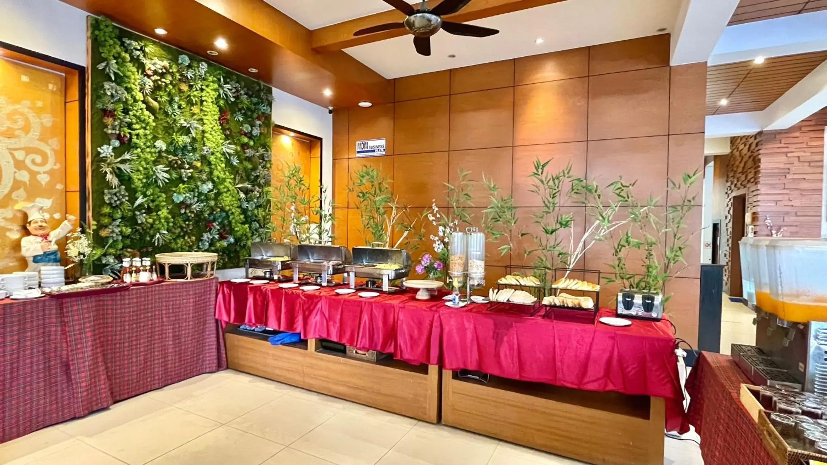 Breakfast in Baramee Resortel Breakfast in Baramee Resortel