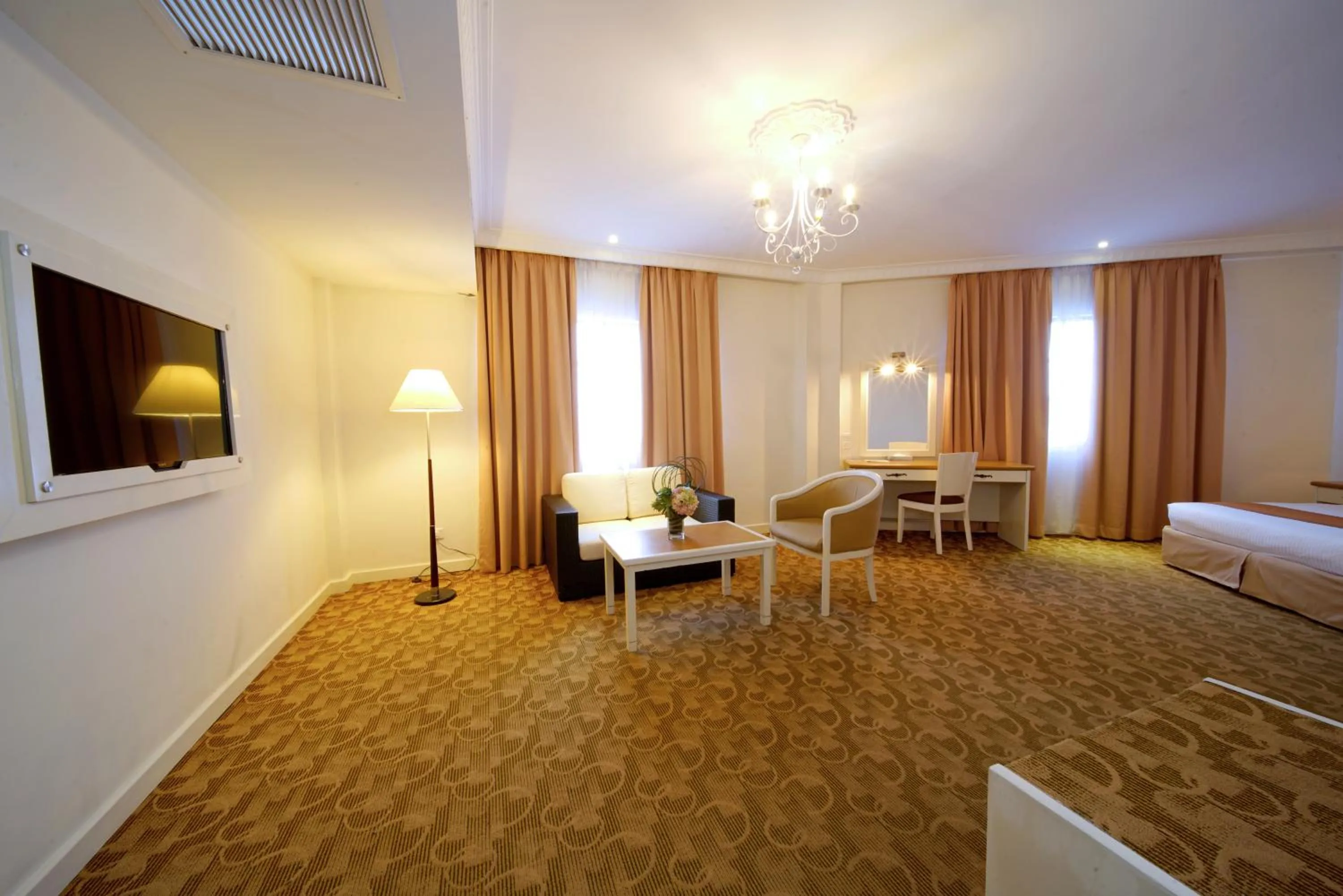 Bed in Permai Hotel Kuala Terengganu