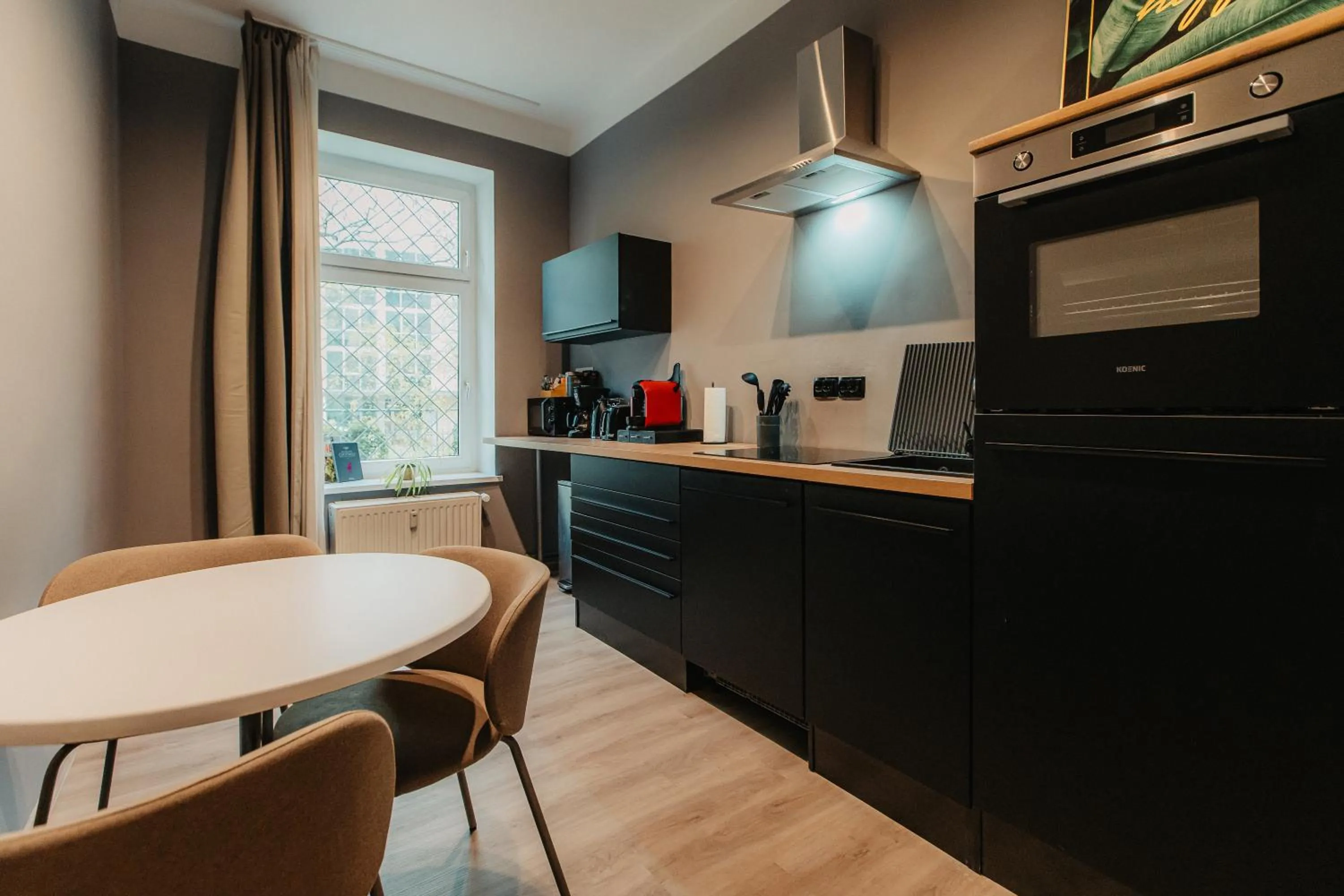 Kitchen or kitchenette in Luga Homes - Stadthaus