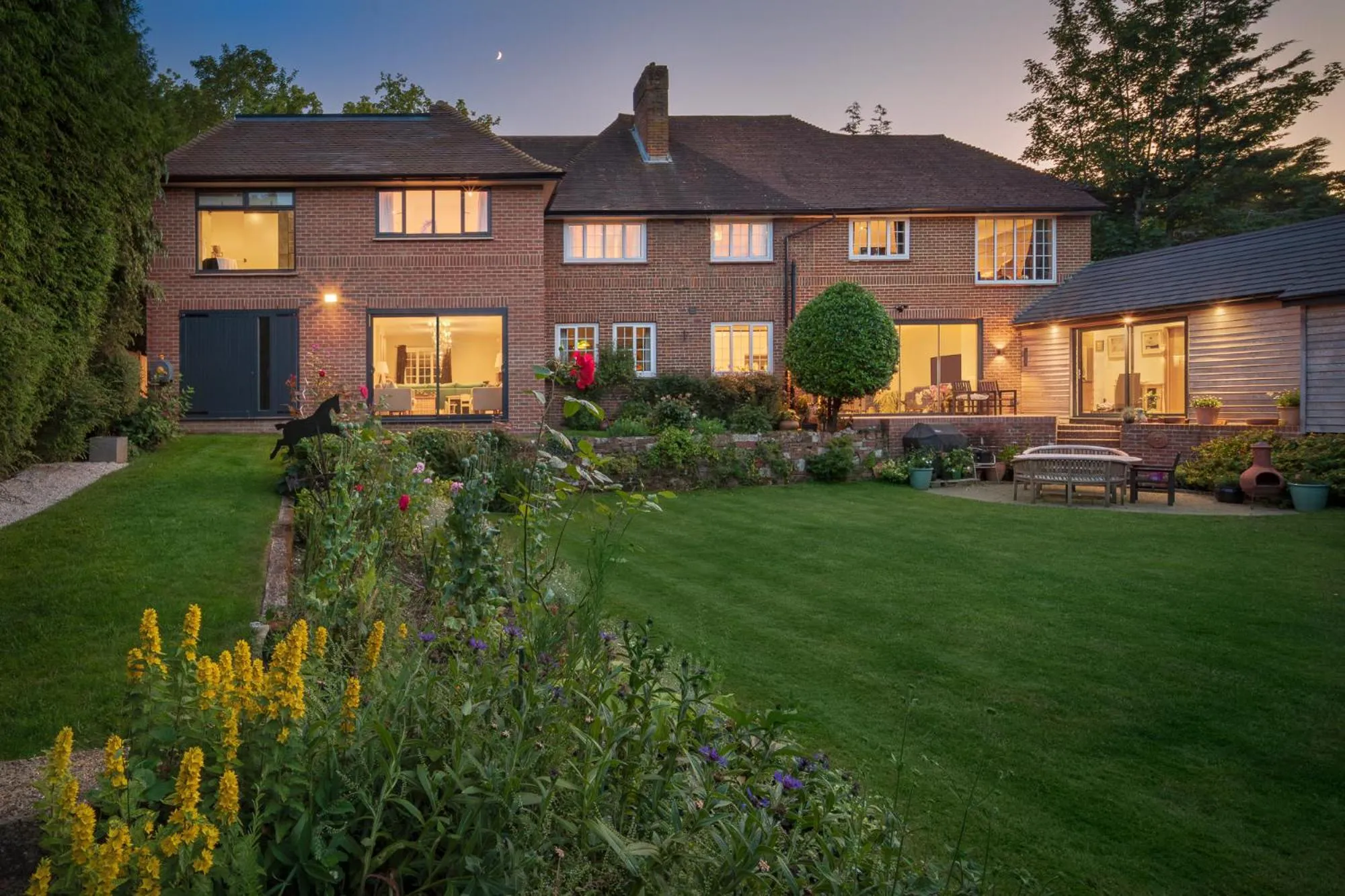 Property building in Westleigh