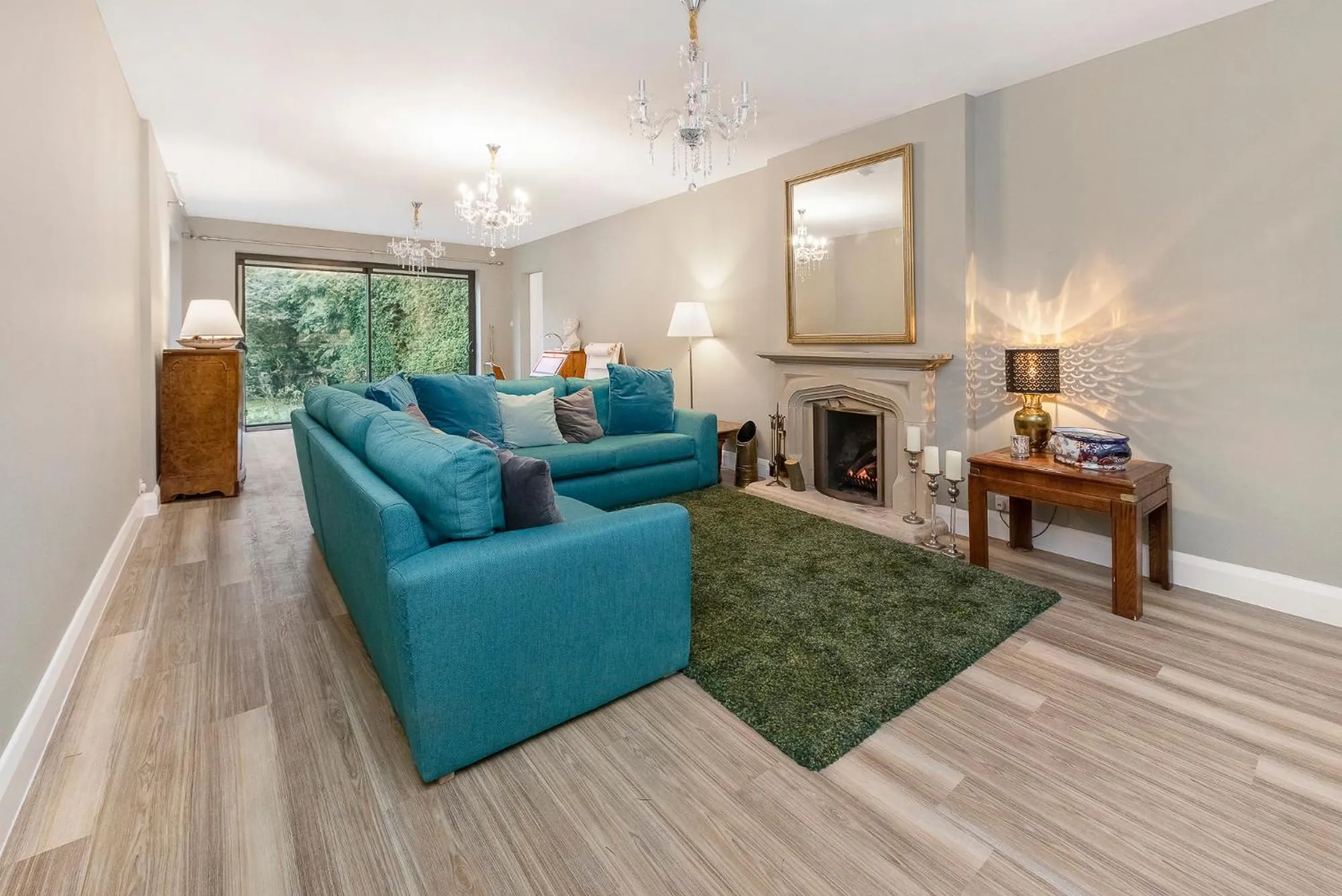 Living room in Westleigh