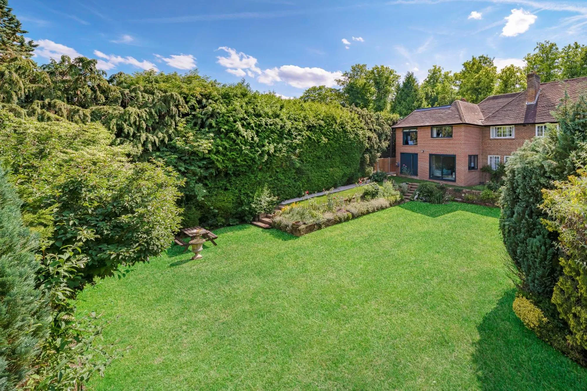 Property building in Westleigh