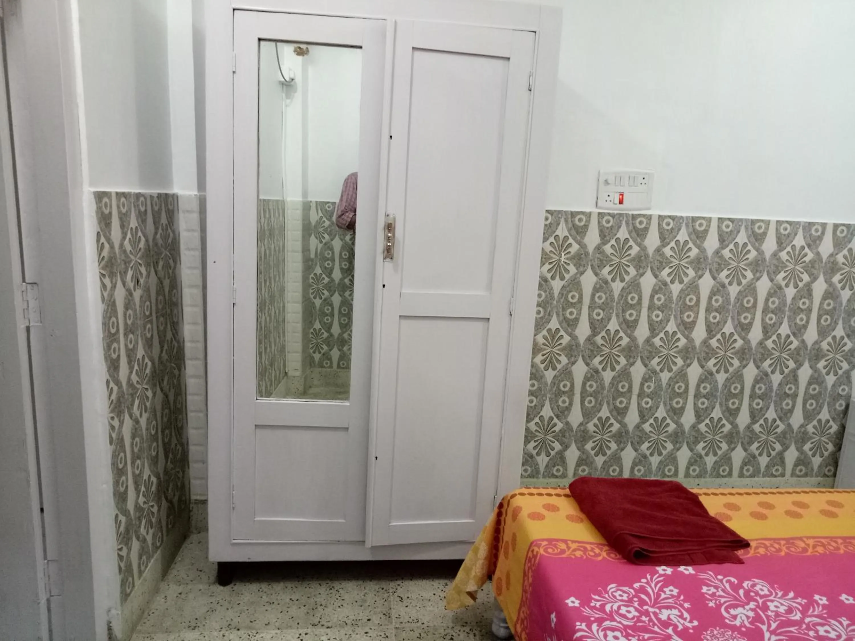 Bed in Hotel Kameng