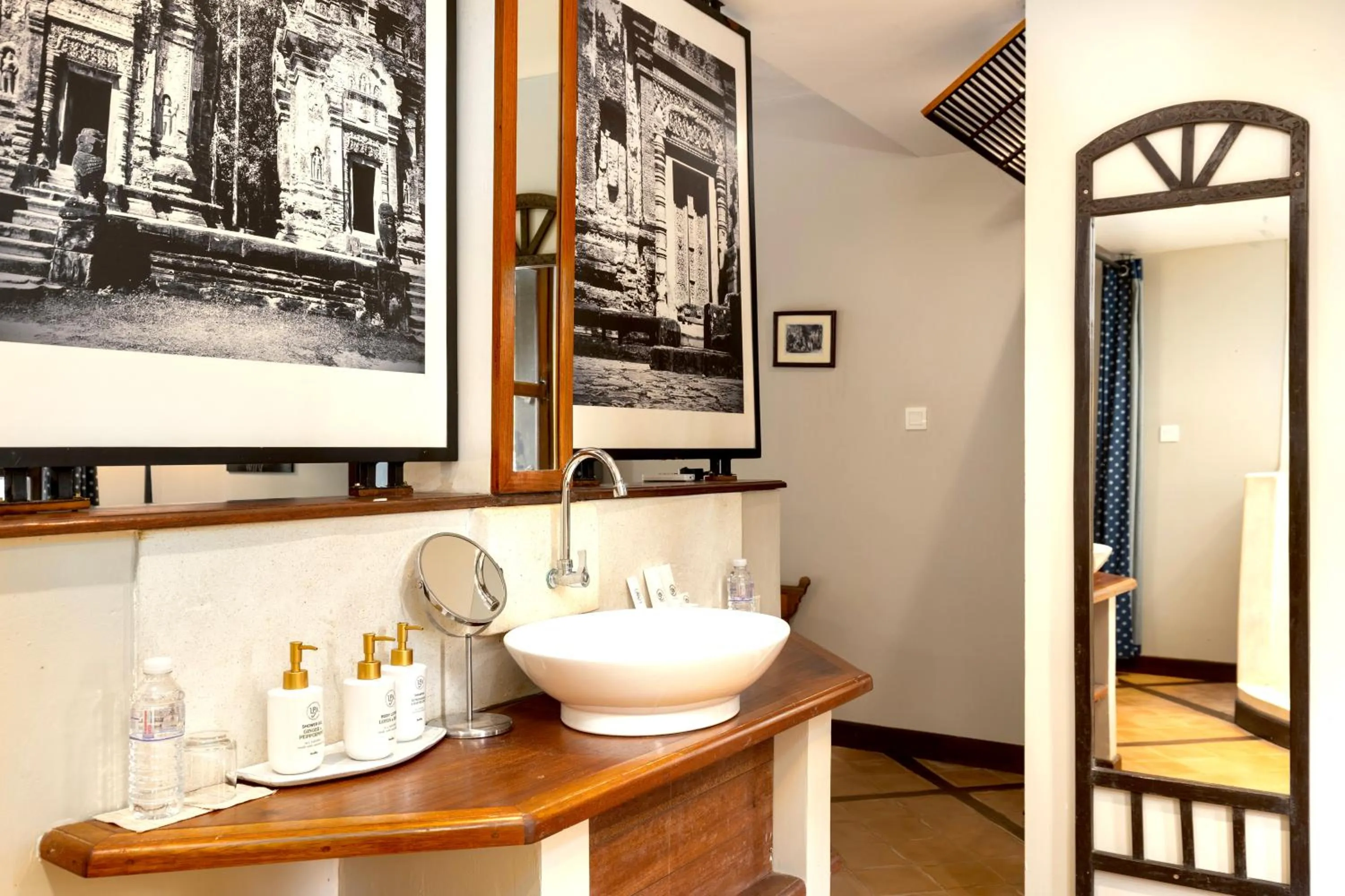 Bathroom in La Palmeraie D'angkor