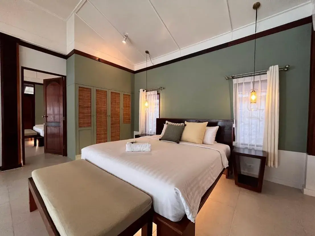 Two-Bedroom Villa with Private Pool in Green Papaya Beach Resort, Koh Phangan Two-Bedroom Villa with Private Pool in Green Papaya Beach Resort, Koh Phangan