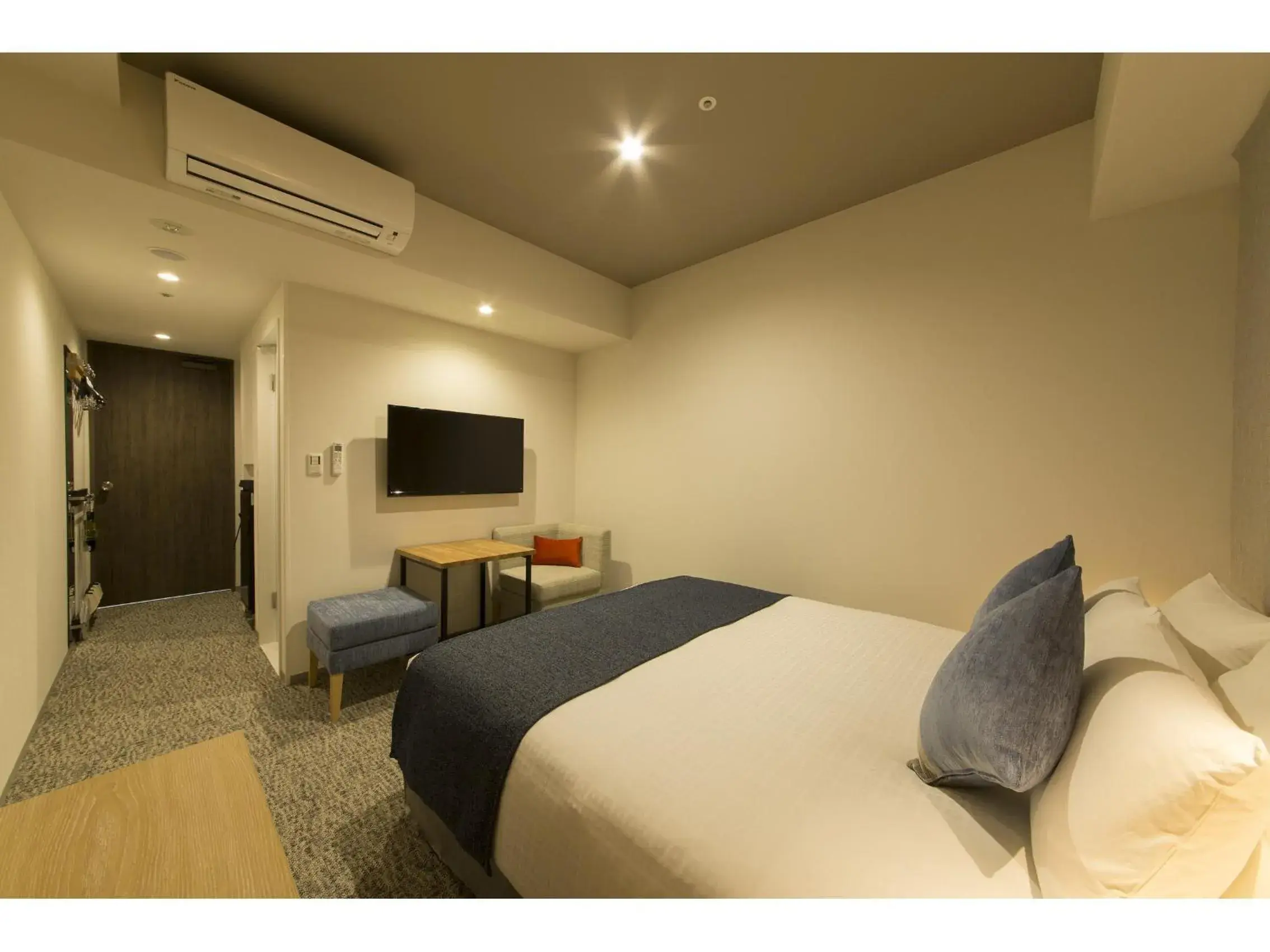 TV and multimedia, Bed in Tokyu Stay Takanawa Shinagawa Area TV and multimedia, Bed in Tokyu Stay Takanawa Shinagawa Area