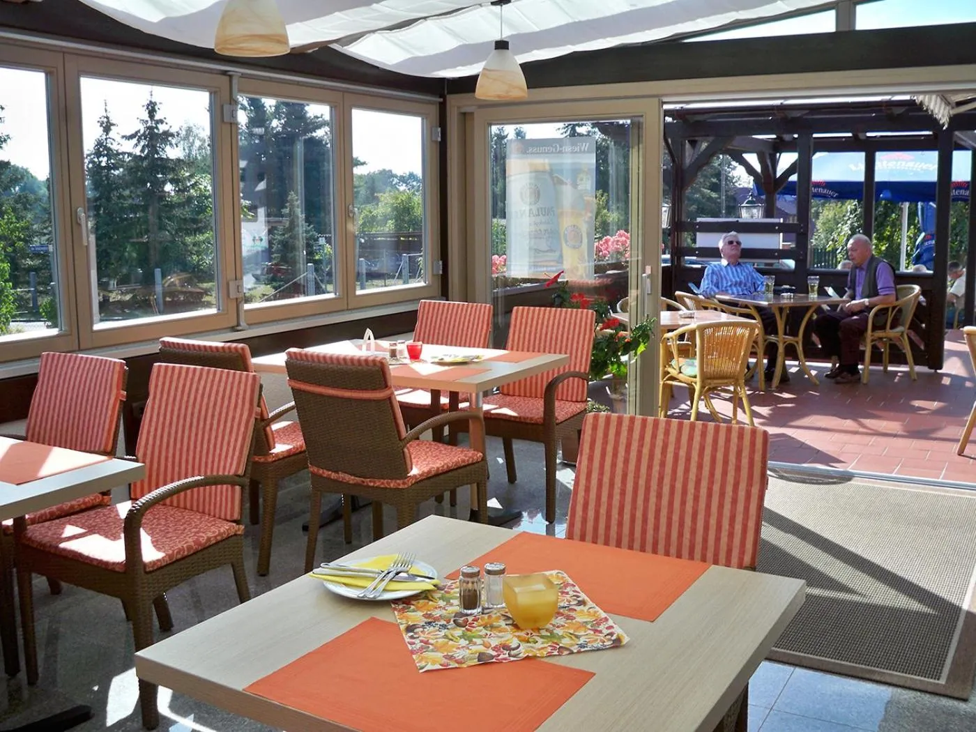 Restaurant/places to eat in Landhotel Krausnick