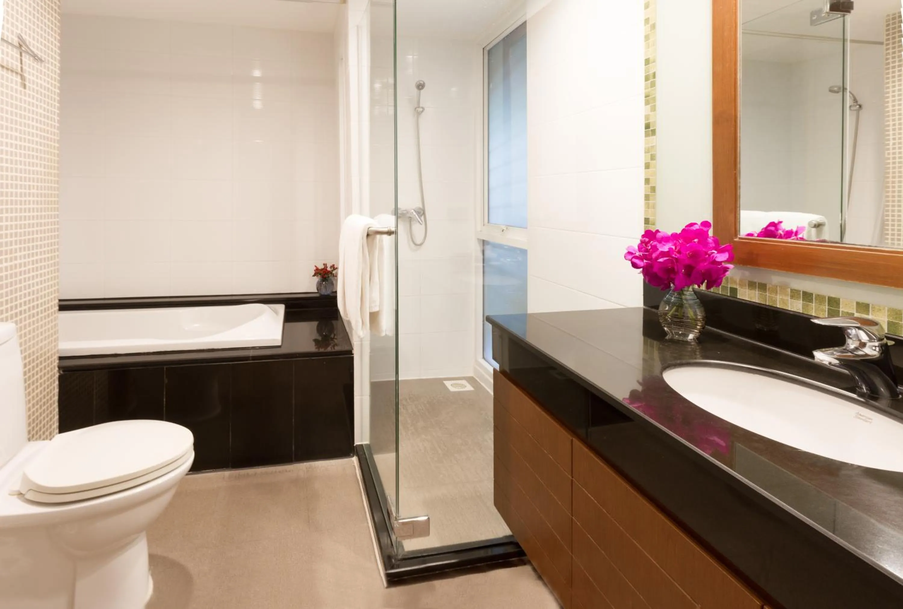 Shower in FuramaXclusive Sathorn, Bangkok