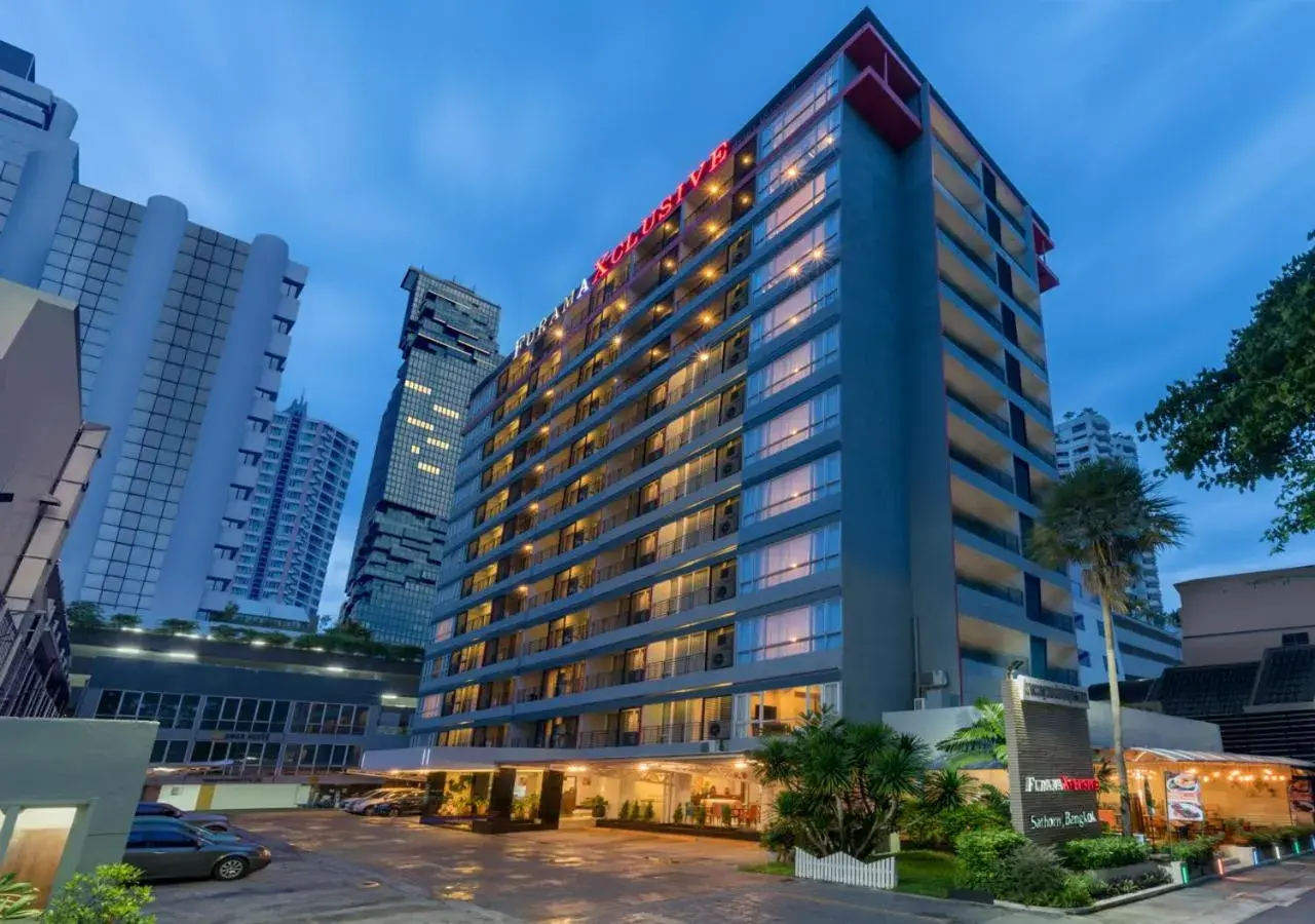 Property building in FuramaXclusive Sathorn, Bangkok Property building in FuramaXclusive Sathorn, Bangkok