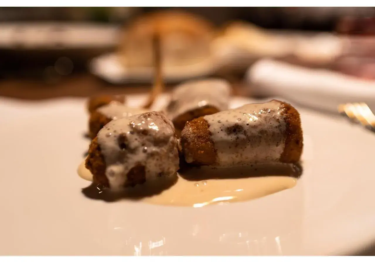 Food in Phi Hotel Canalgrande Food in Phi Hotel Canalgrande