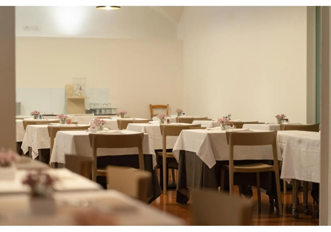 Continental breakfast in Phi Hotel Canalgrande