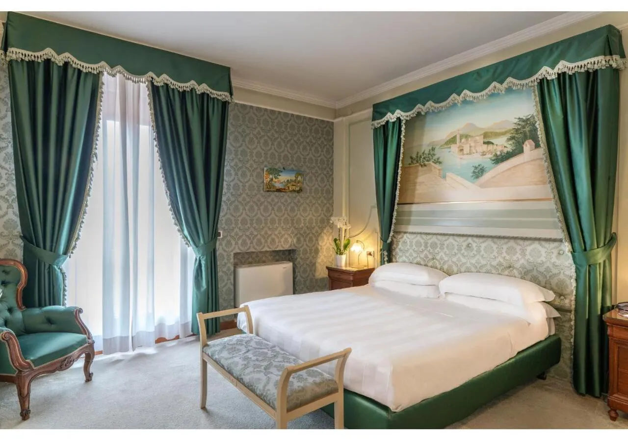 Bed in Phi Hotel Canalgrande