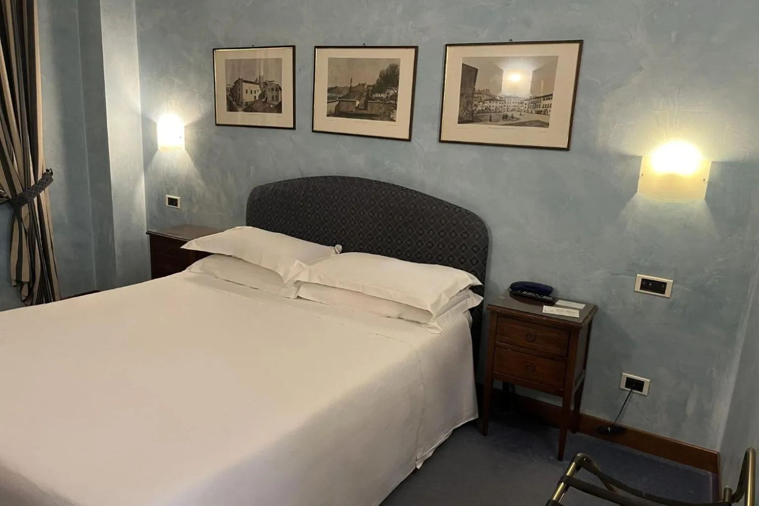 Photo of the whole room, Bed in Phi Hotel Canalgrande