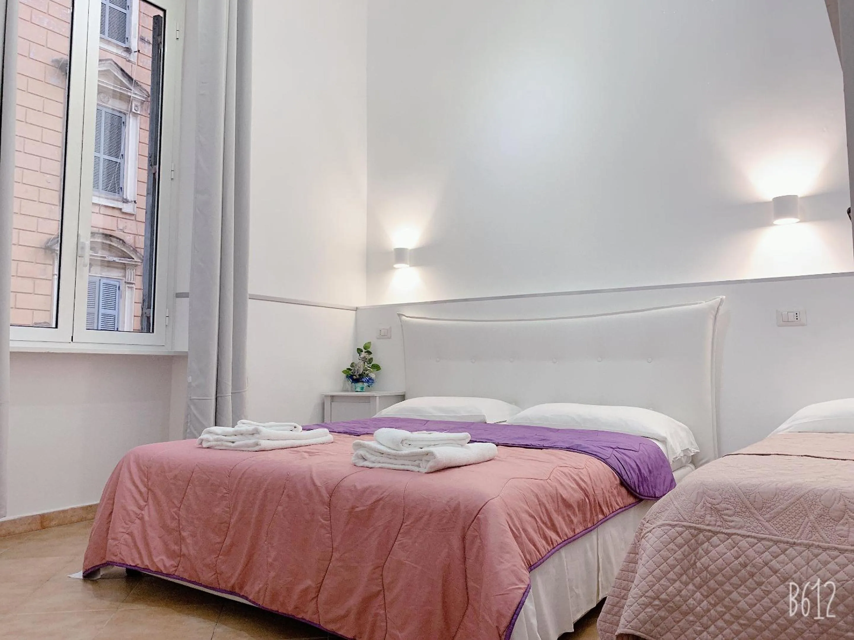 Bedroom, Bed in Golden Ratio