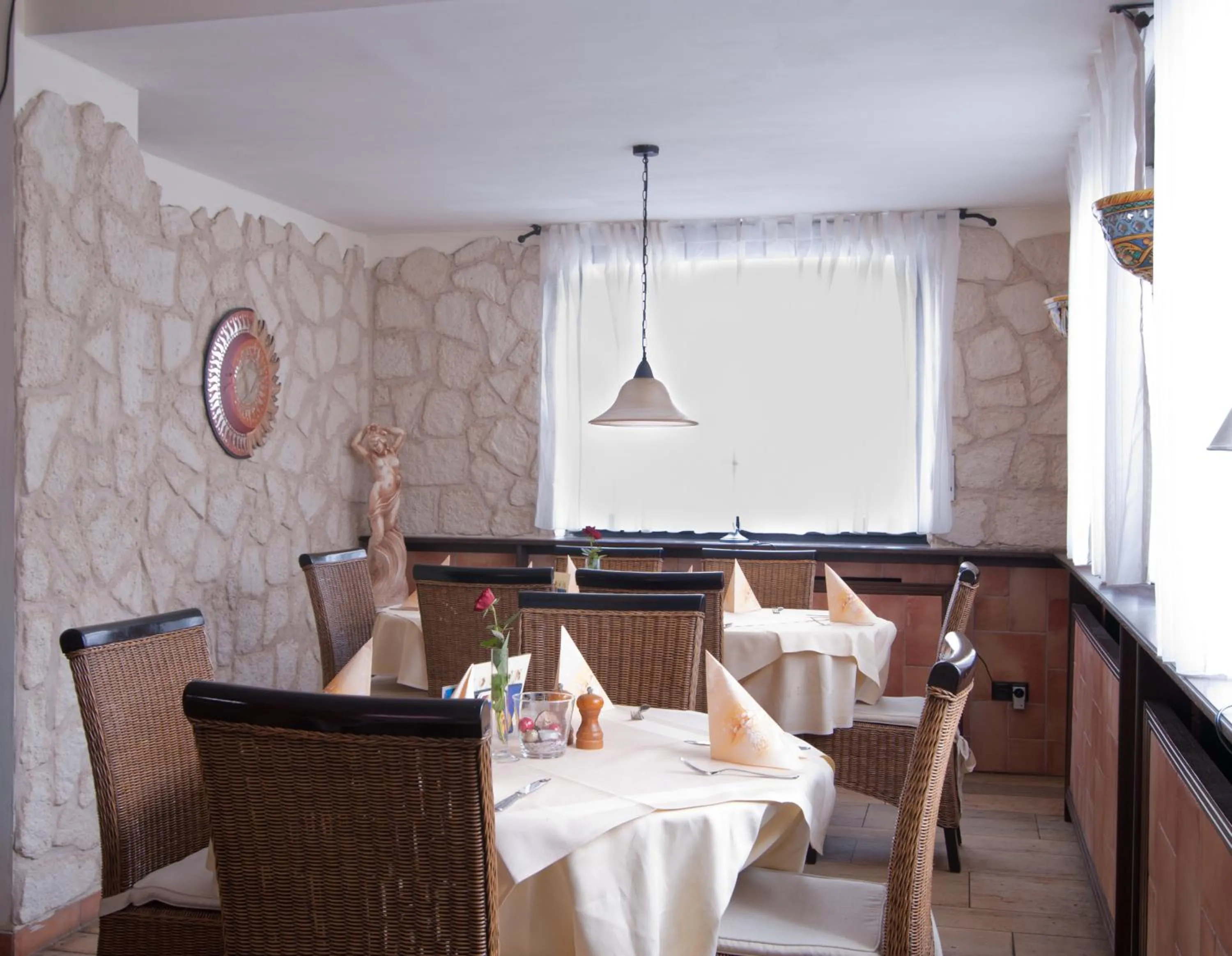 Restaurant/places to eat in Hotel -Restaurant Taormina