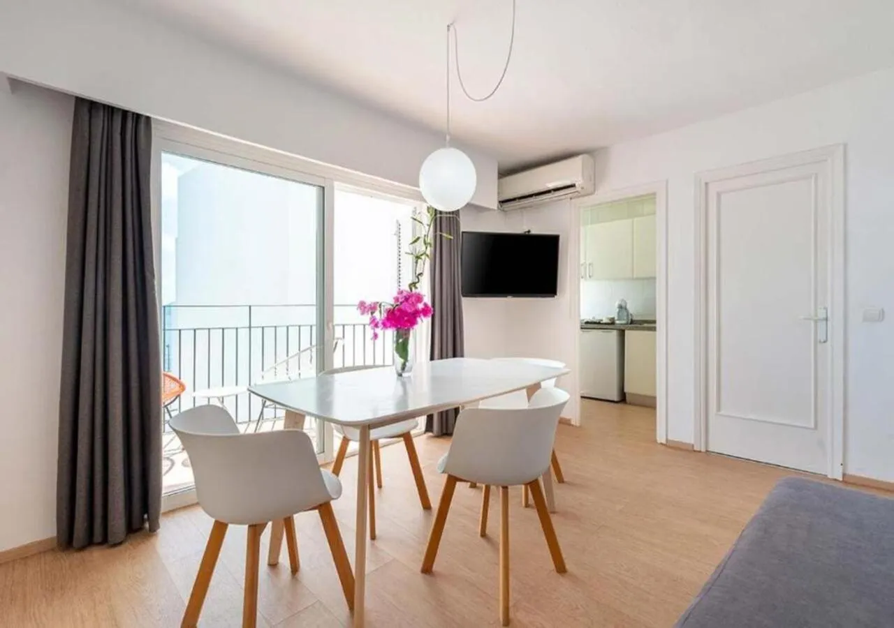 Living room in Hotel Cenit & Apts Sol y Viento