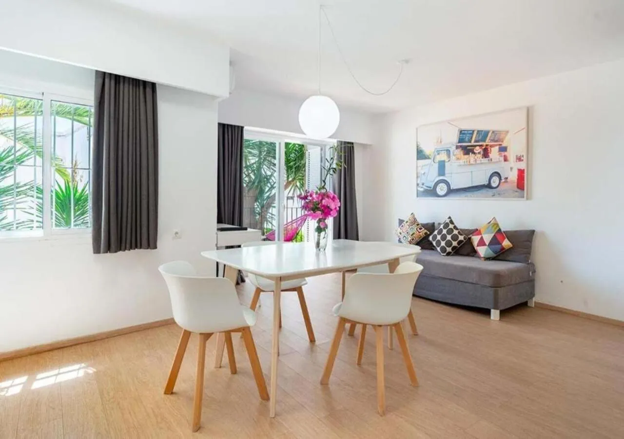 Living room in Hotel Cenit & Apts Sol y Viento