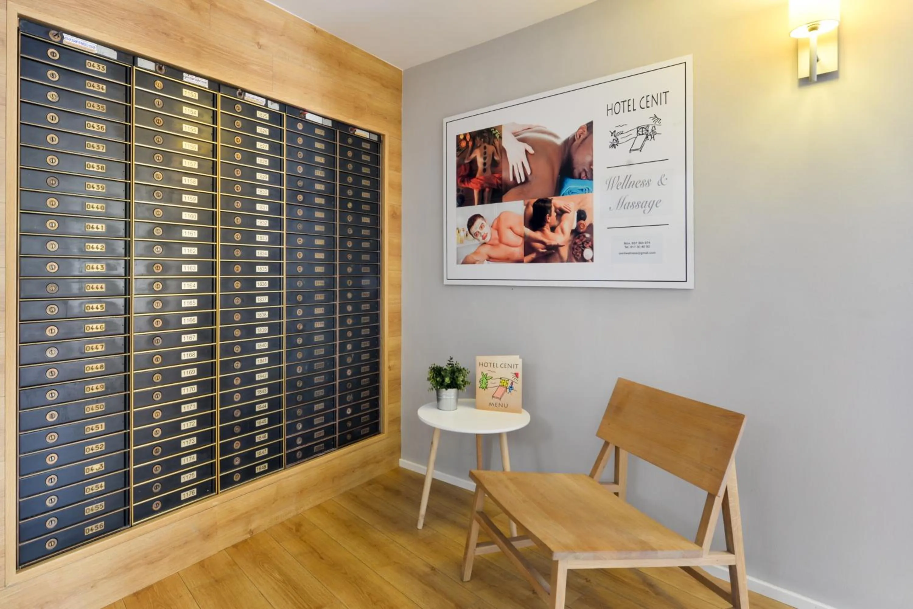 Lobby or reception in Hotel Cenit & Apts Sol y Viento