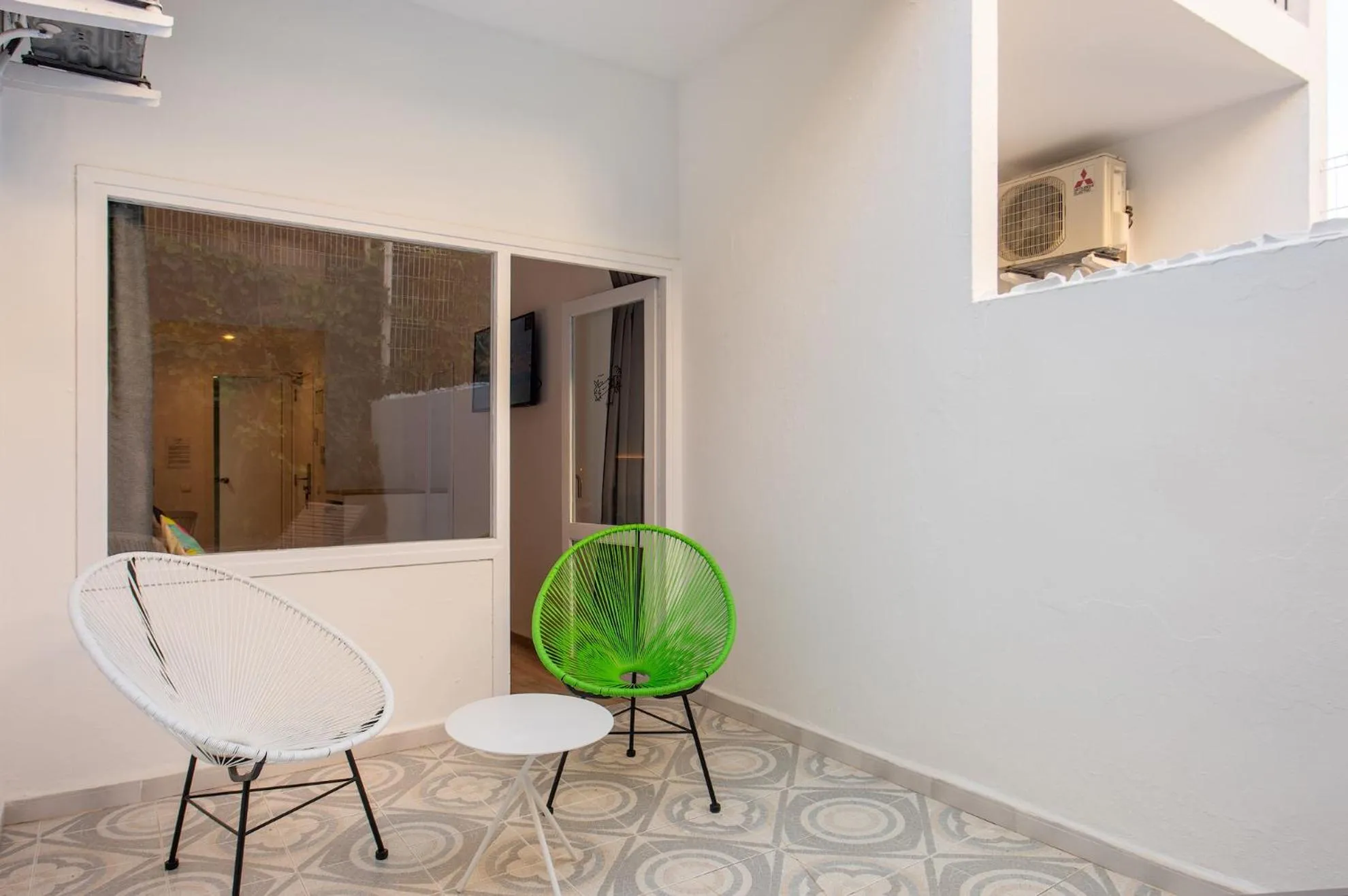 air conditioner in Hotel Cenit & Apts Sol y Viento