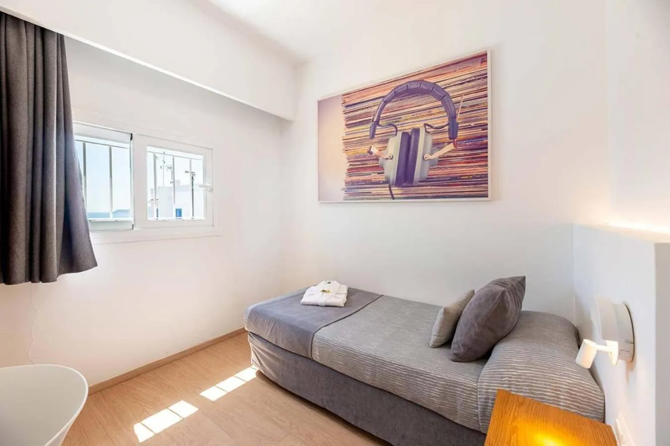 Bed in Hotel Cenit & Apts Sol y Viento