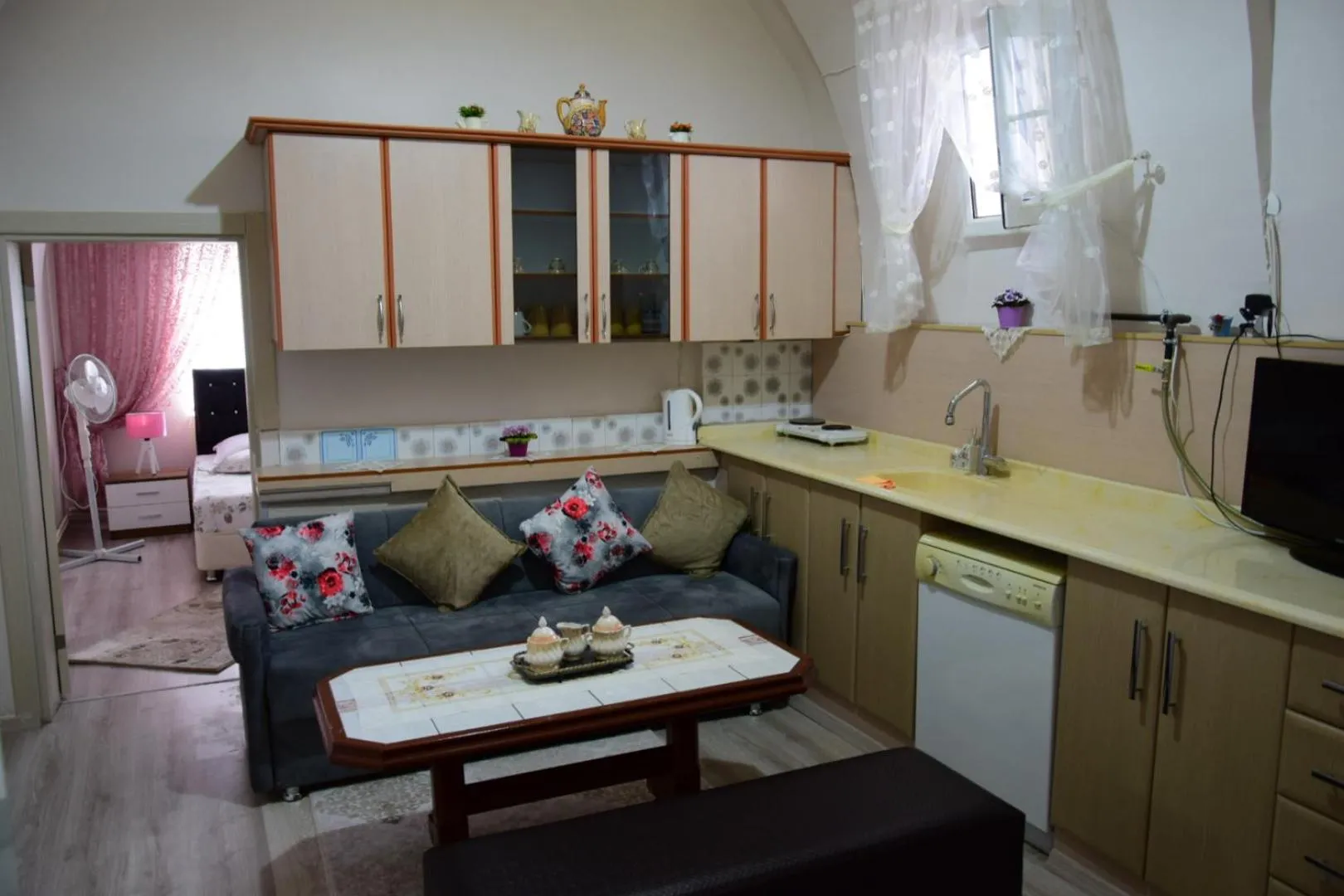 Kitchen or kitchenette in Ipekyolu Garden