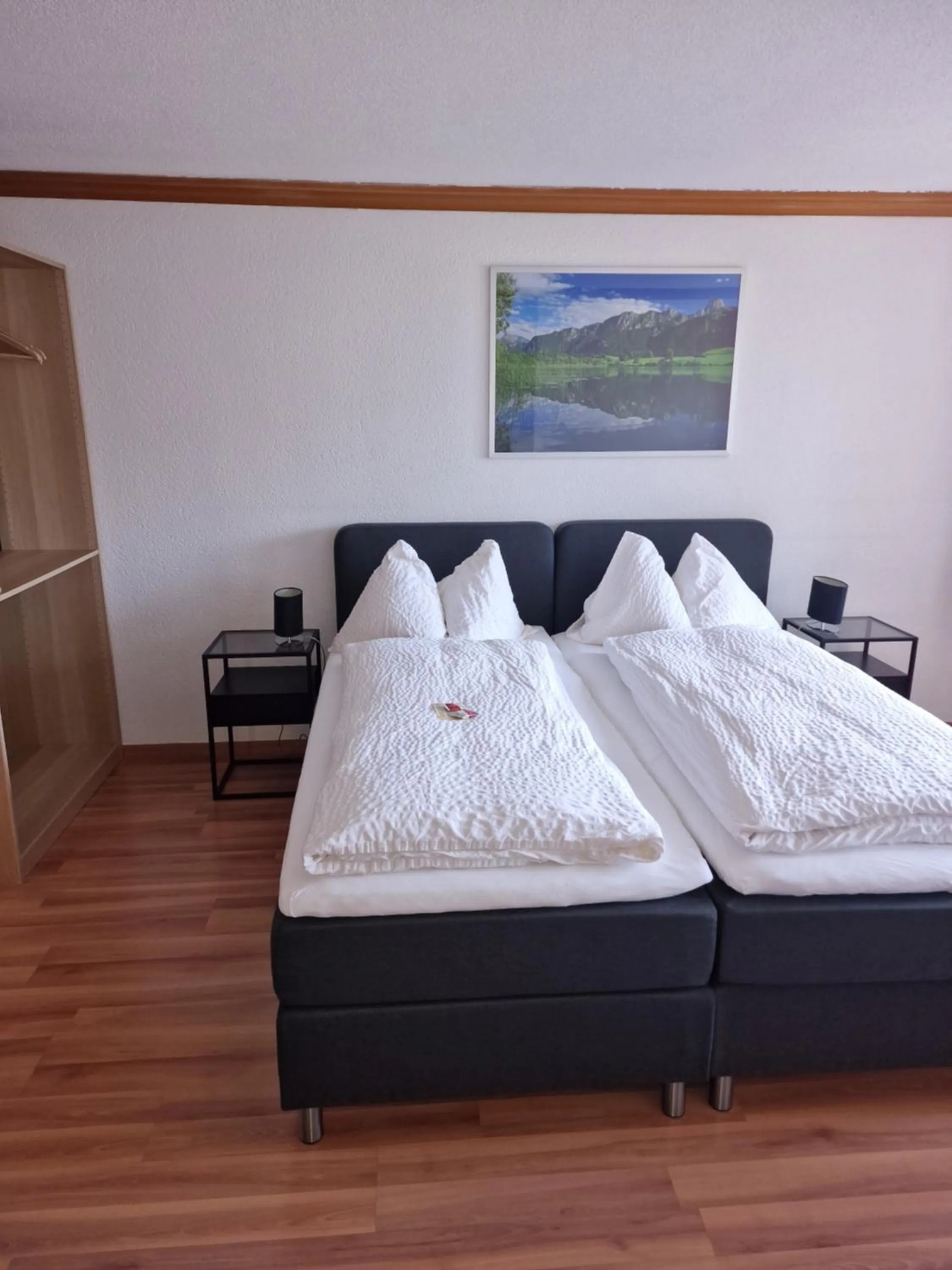 Bedroom, Bed in Hotel Alpha Thun