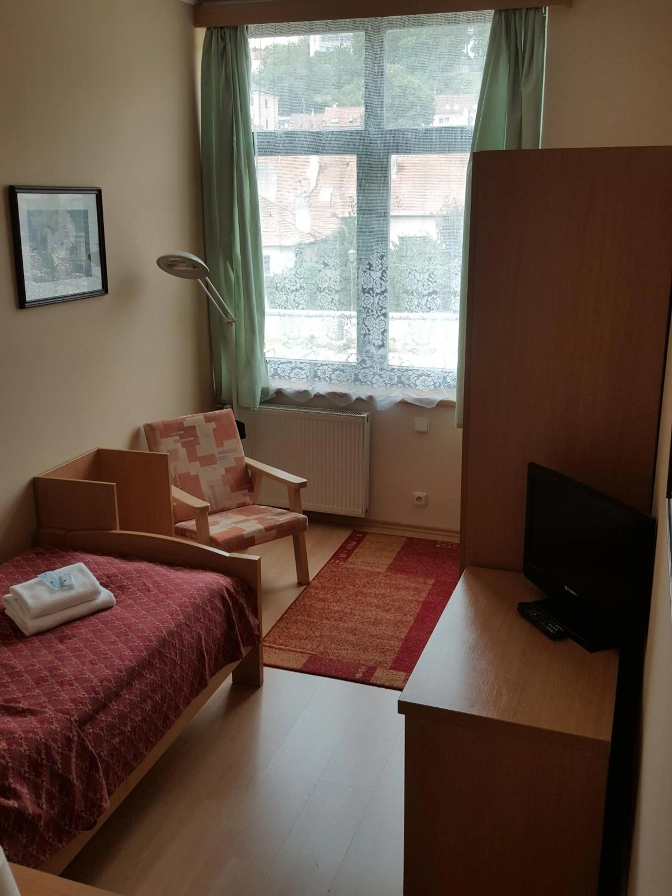 Single Room in Grand Hotel