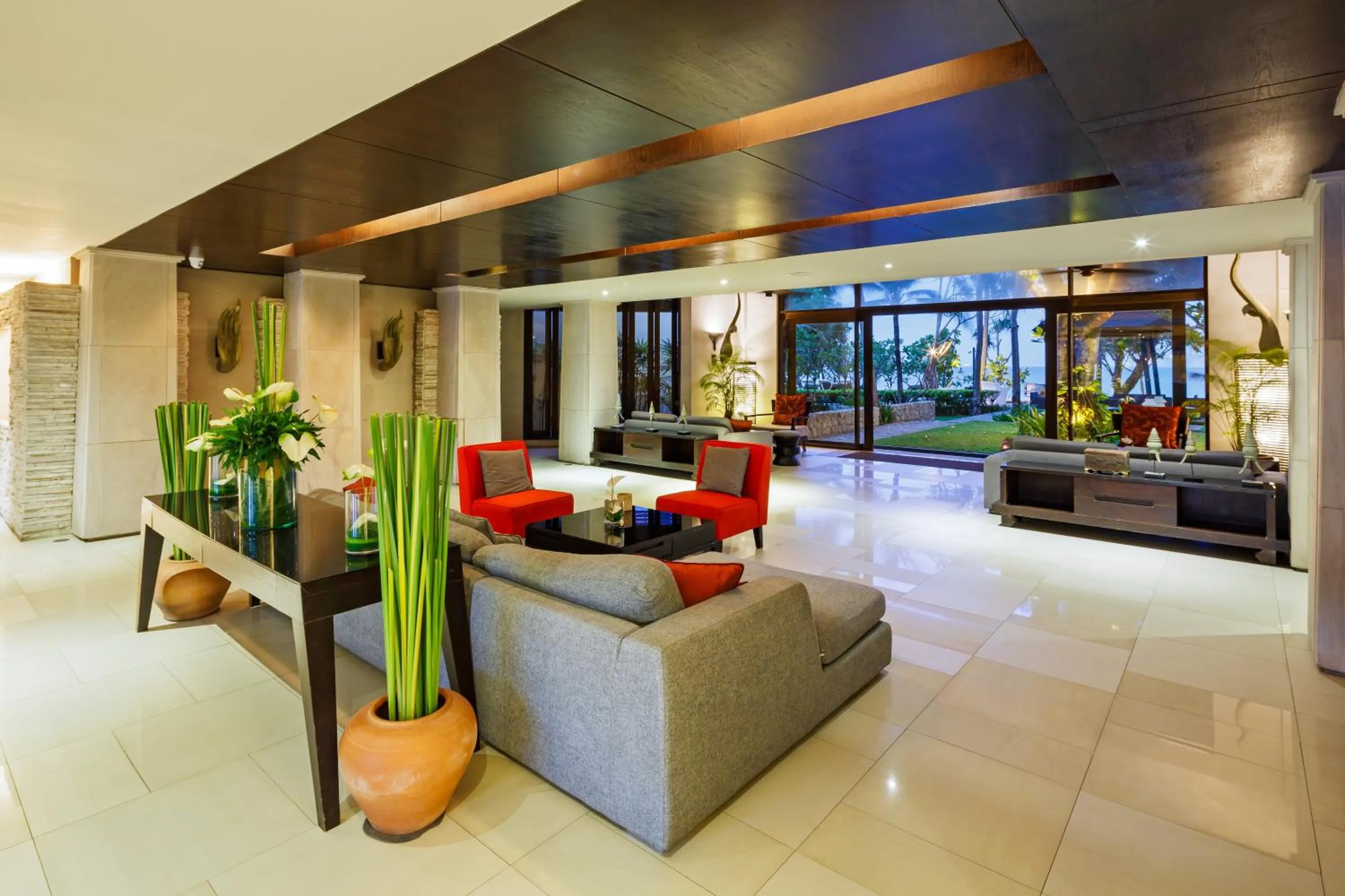 Lobby or reception in Impiana Beachfront Resort Patong, Phuket