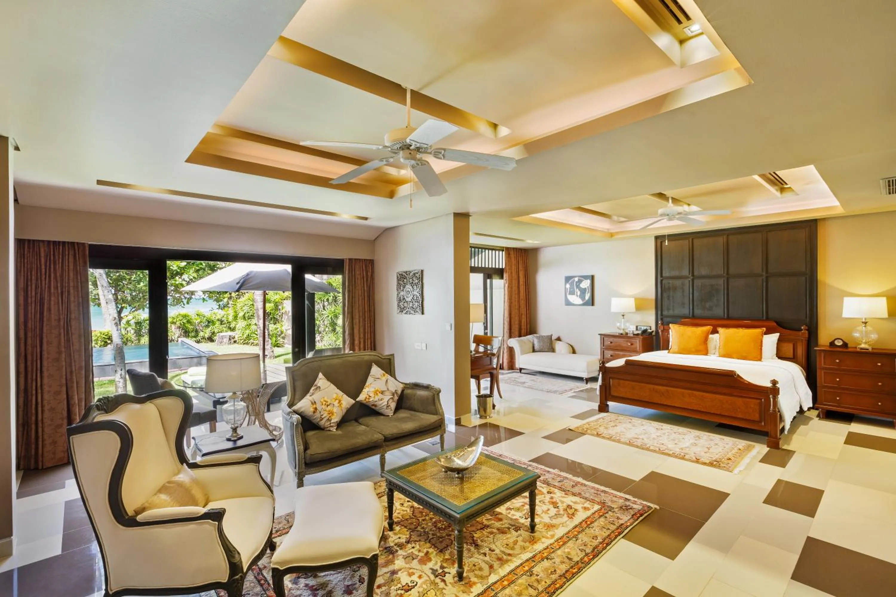 Living room, Bed in Impiana Beachfront Resort Patong, Phuket